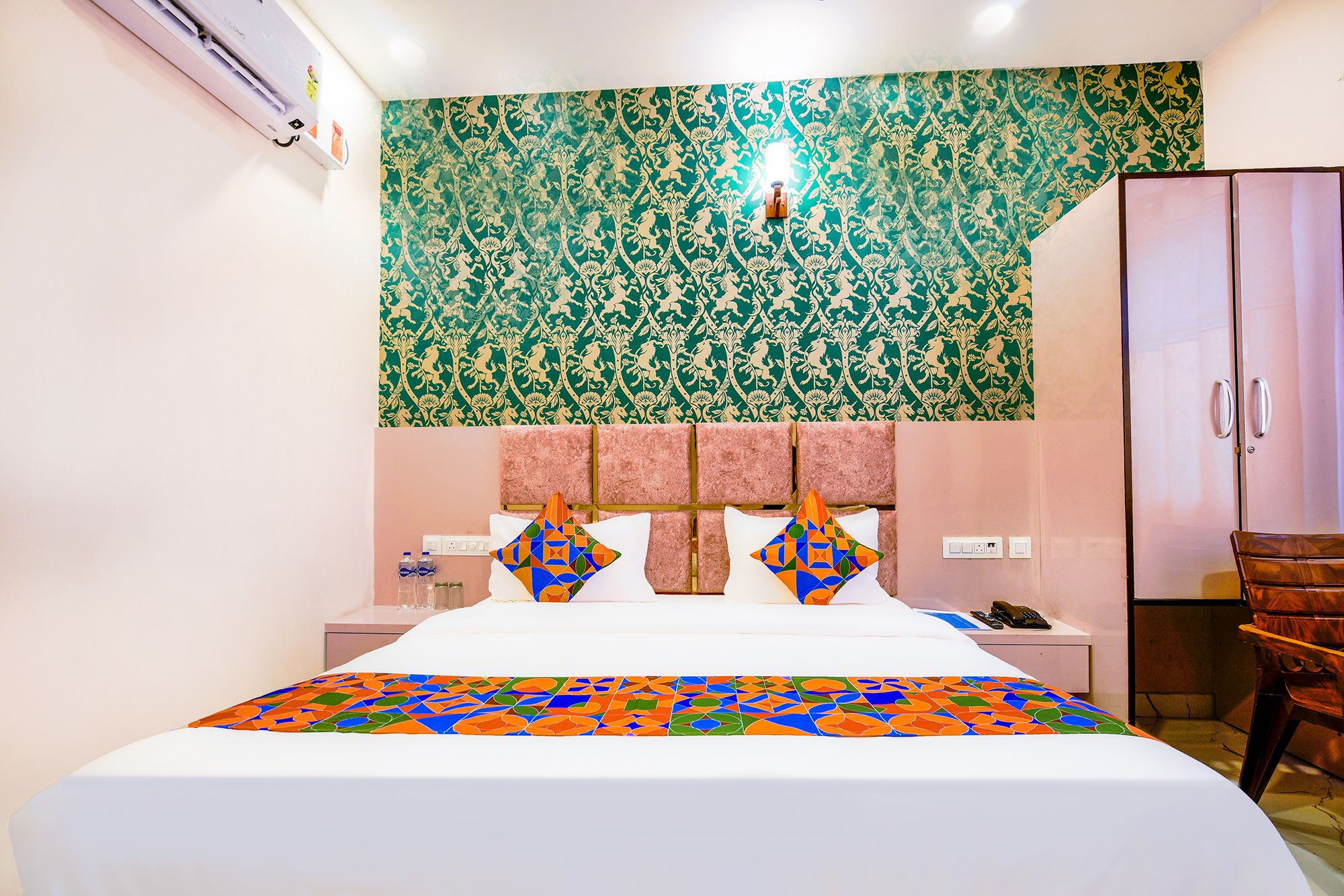 FabHotel Lohgarh Inn Deluxe Room