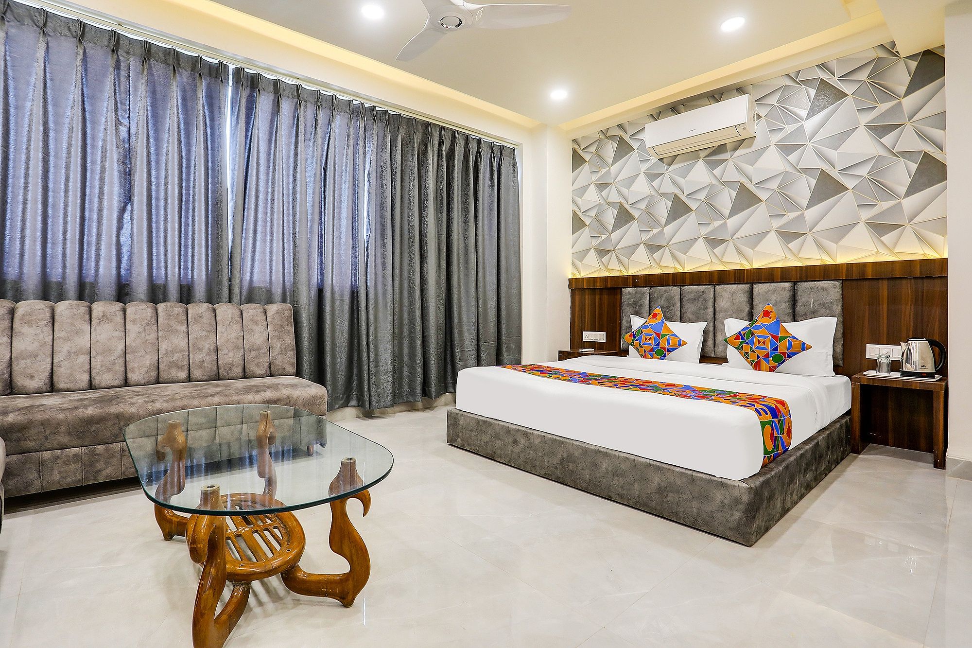 Suite Room