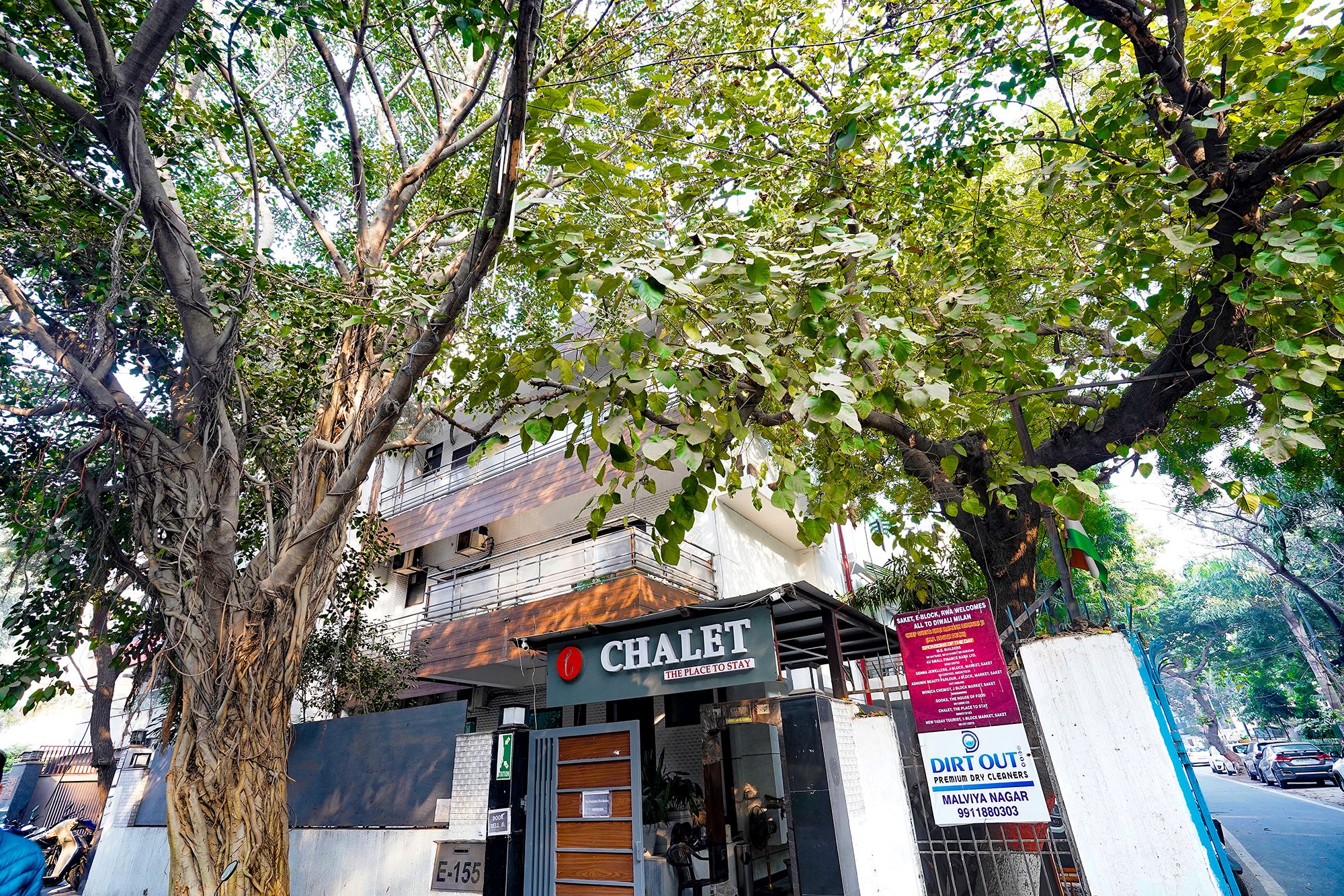 FabHotel Chalet City