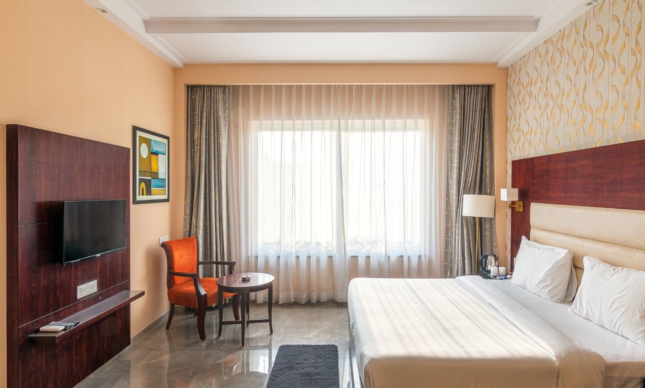 JP HOTEL AND WEDDING SQUARE DELUXE ROOM 3