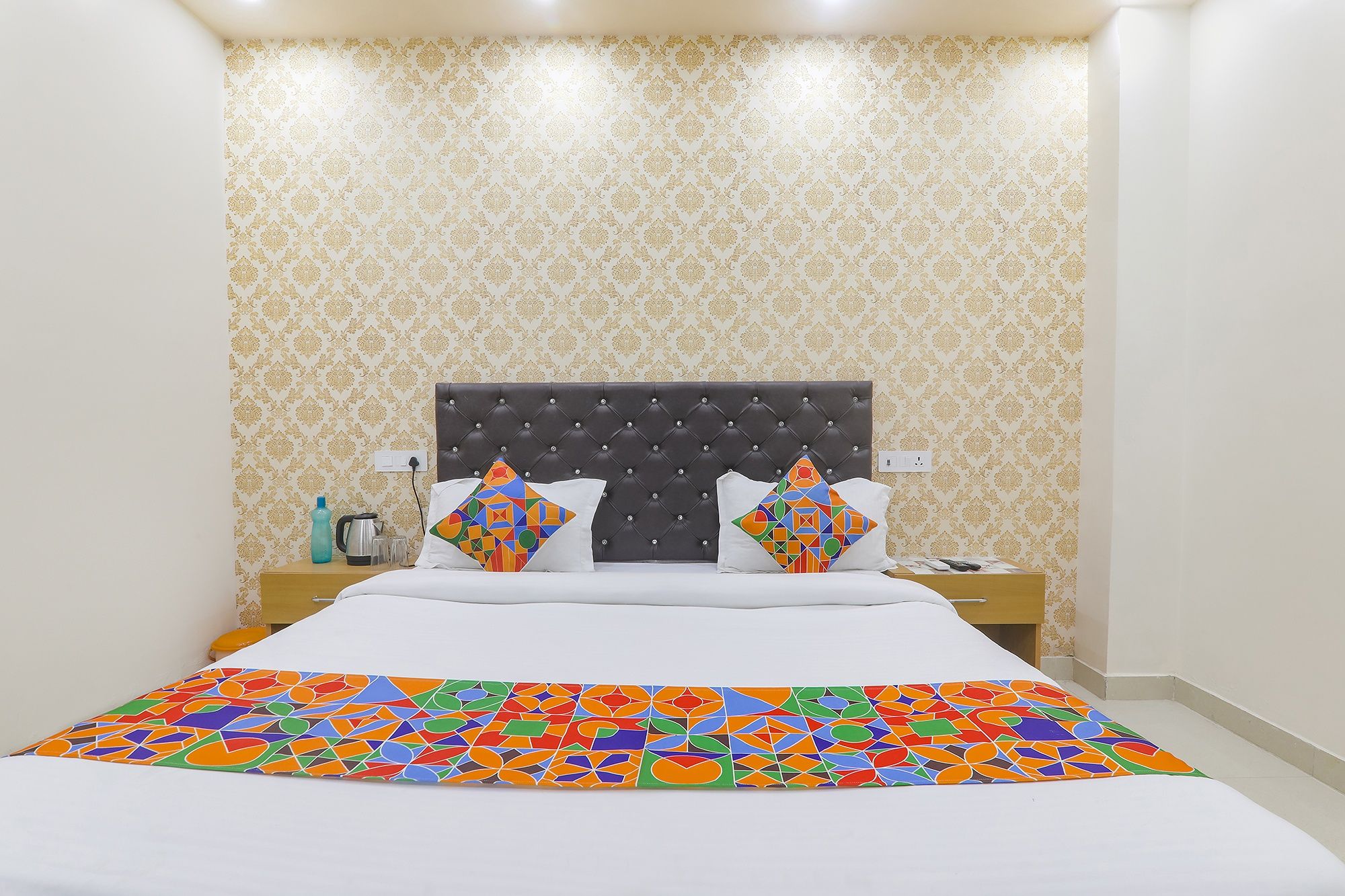 FabHotel US Inn - Sarnath Museum Deluxe Room 3