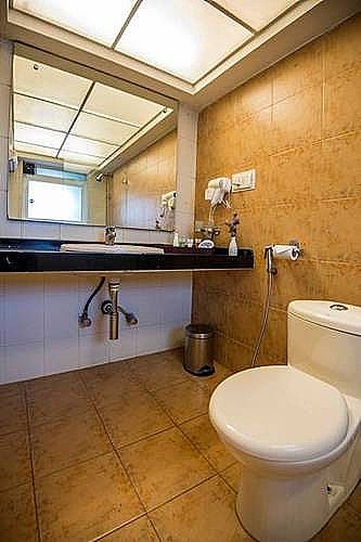 Hotel Park Central Comfort- E- Suites Deluxe 22