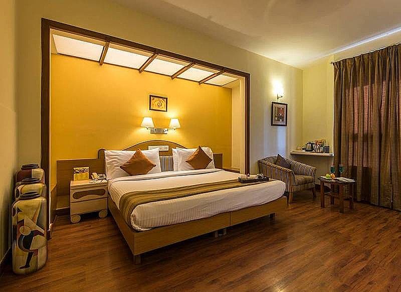 Hotel Park Central Comfort- E- Suites Deluxe 14