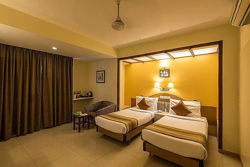 Hotel Park Central Comfort- E- Suites Premium 4