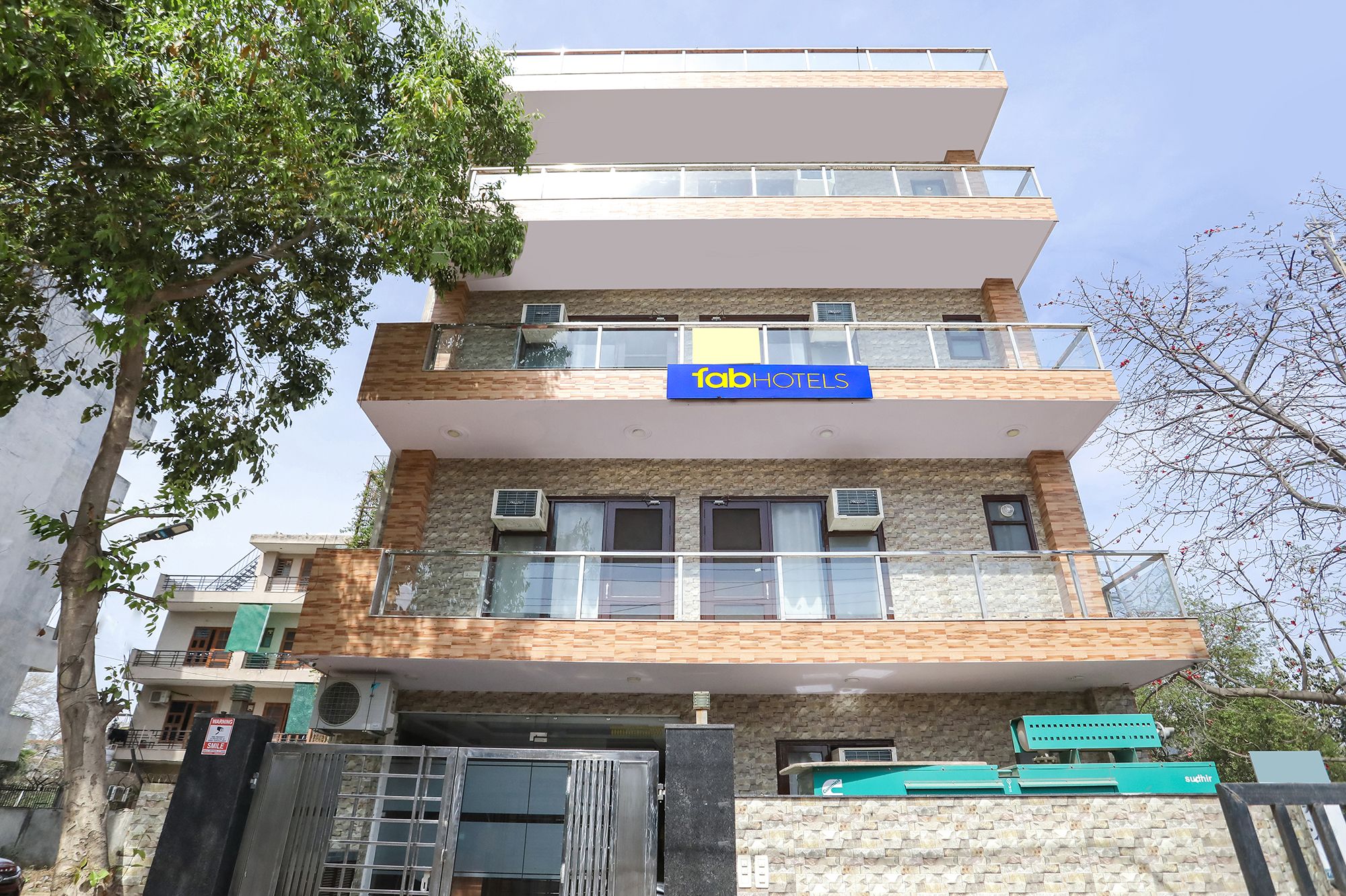  FabHotel Star Corporate Suite I