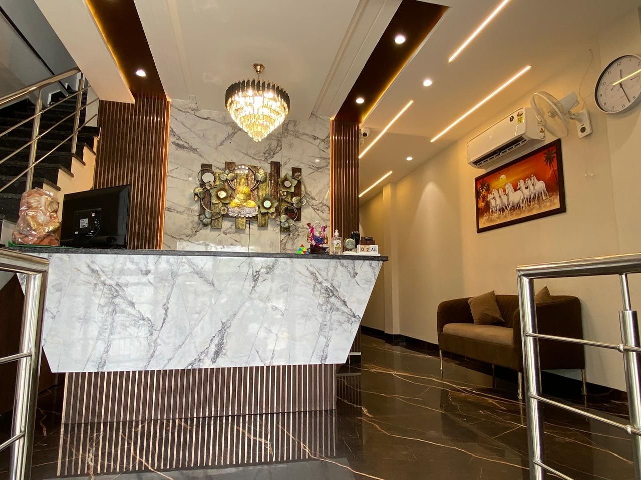 Hotel The Royal Majestic