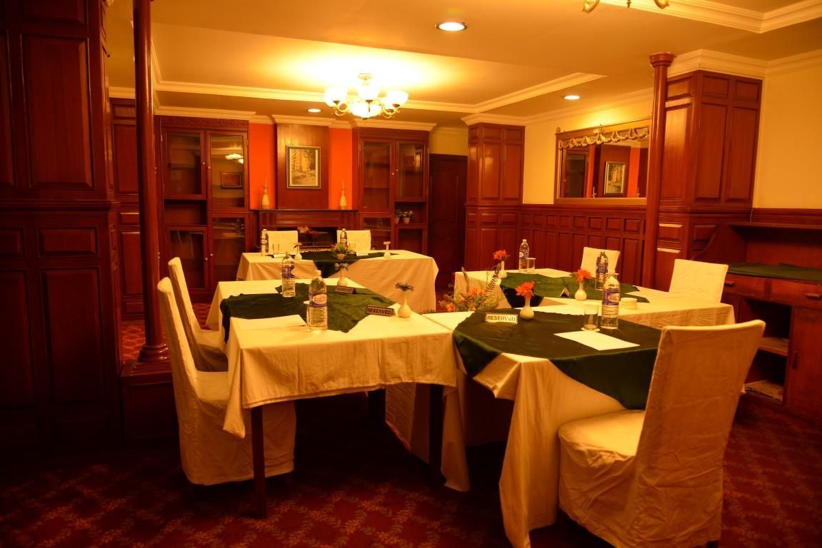 Restaurant (Private room)