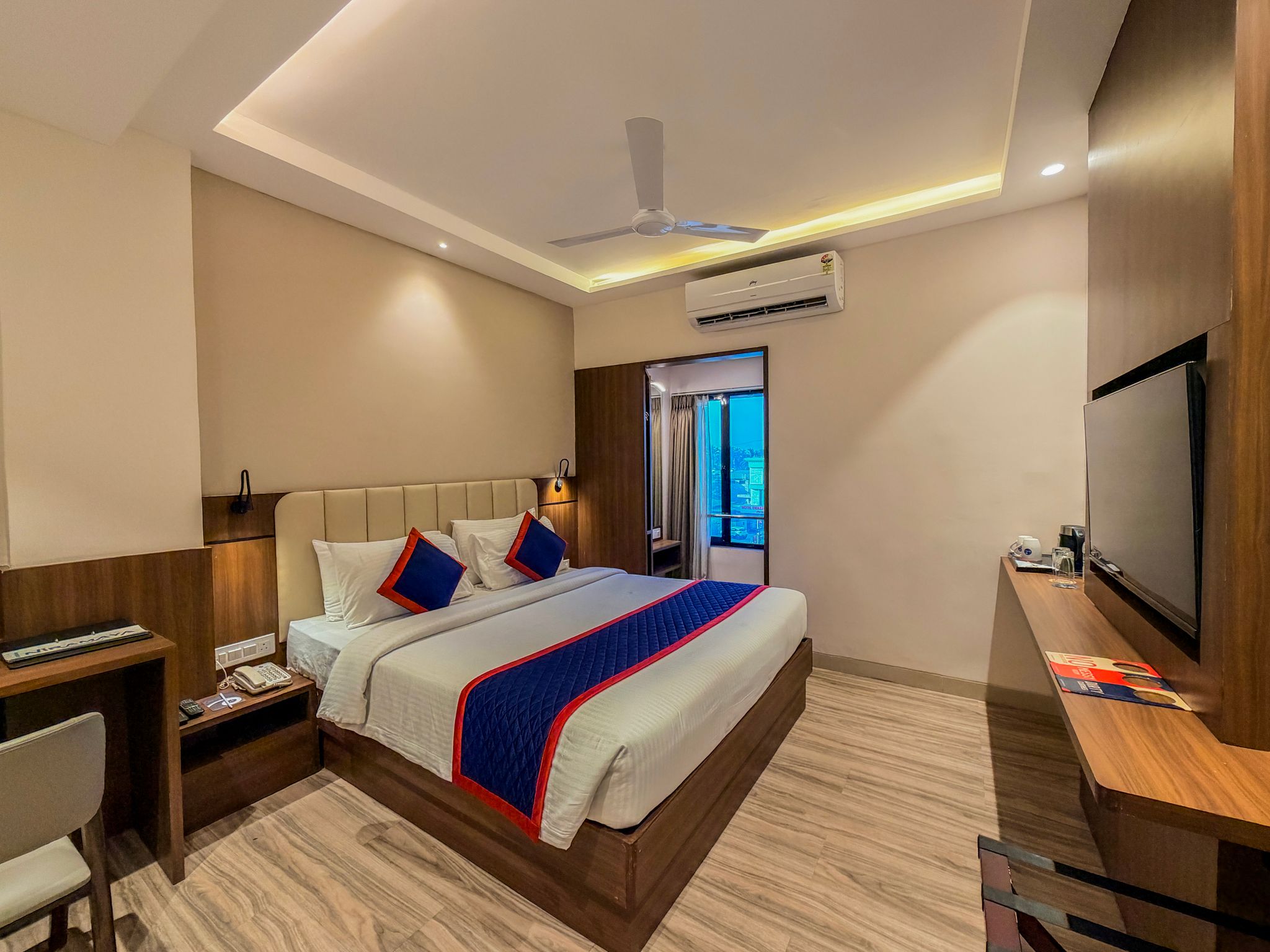 ZiP By Spree Hotels Shirdi (Walkable from Saibaba temple) Superior Room 2