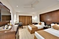 Winter Green Premium Room