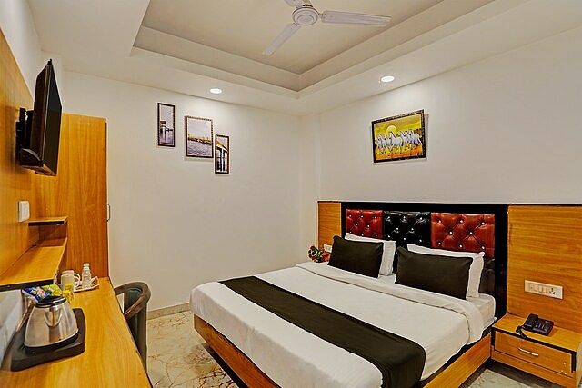Hotel Hari International by Boom Rooms Deluxe AC ROOM 2