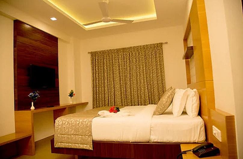 Hotel Grand Tree GRAND DELUXE DOUBLE ROOM 3