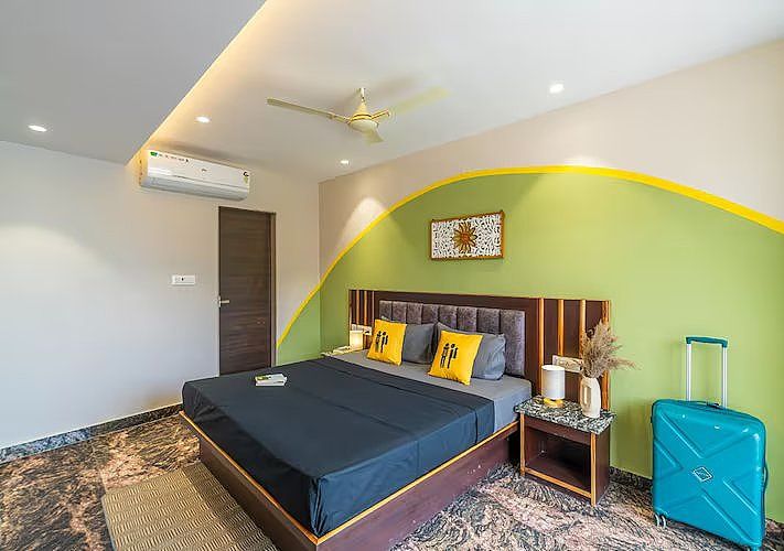 Deluxe Double Room with Balcony
