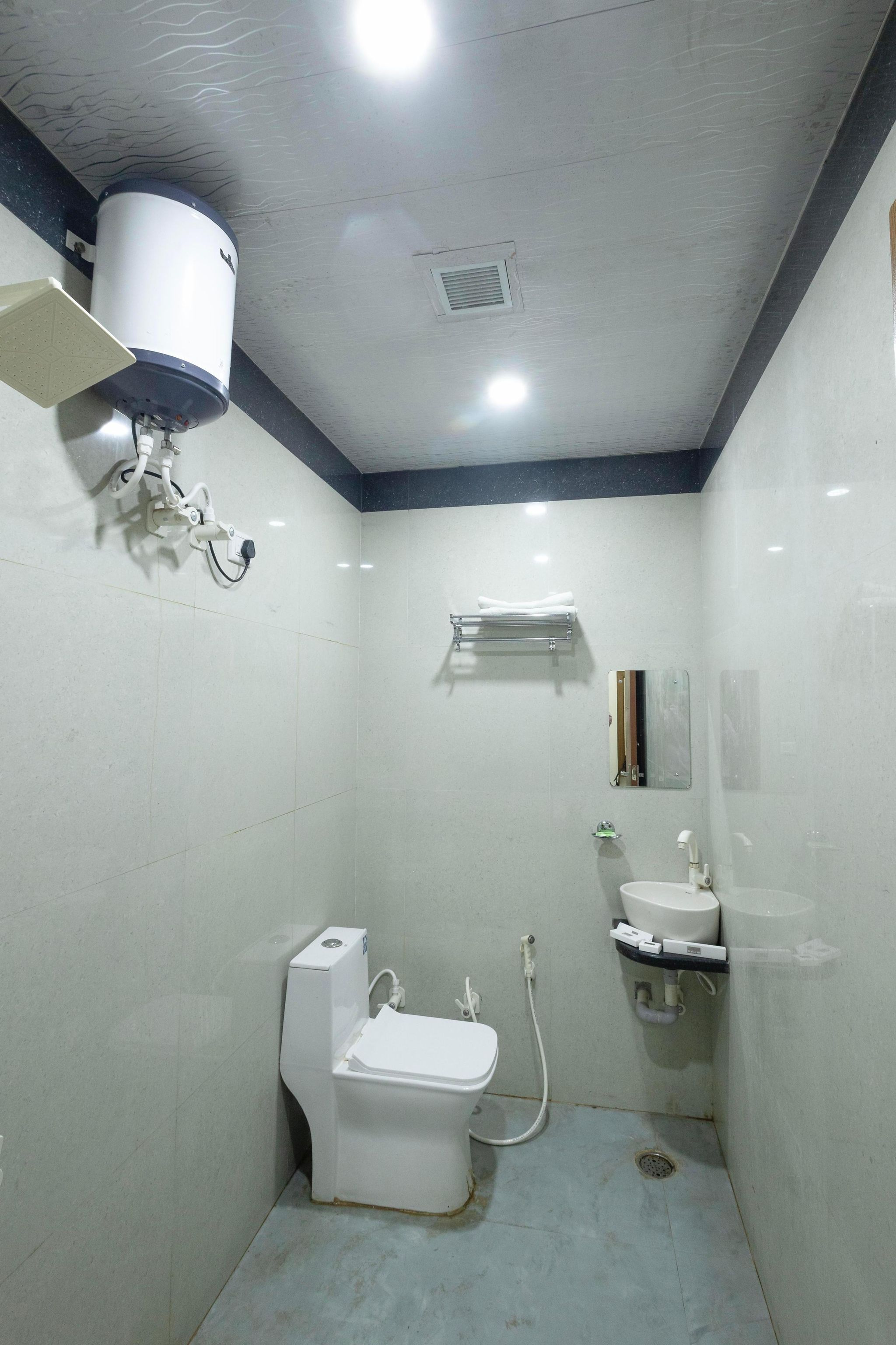 Hotel Shailly Inn Star Deluxe Double Room 17