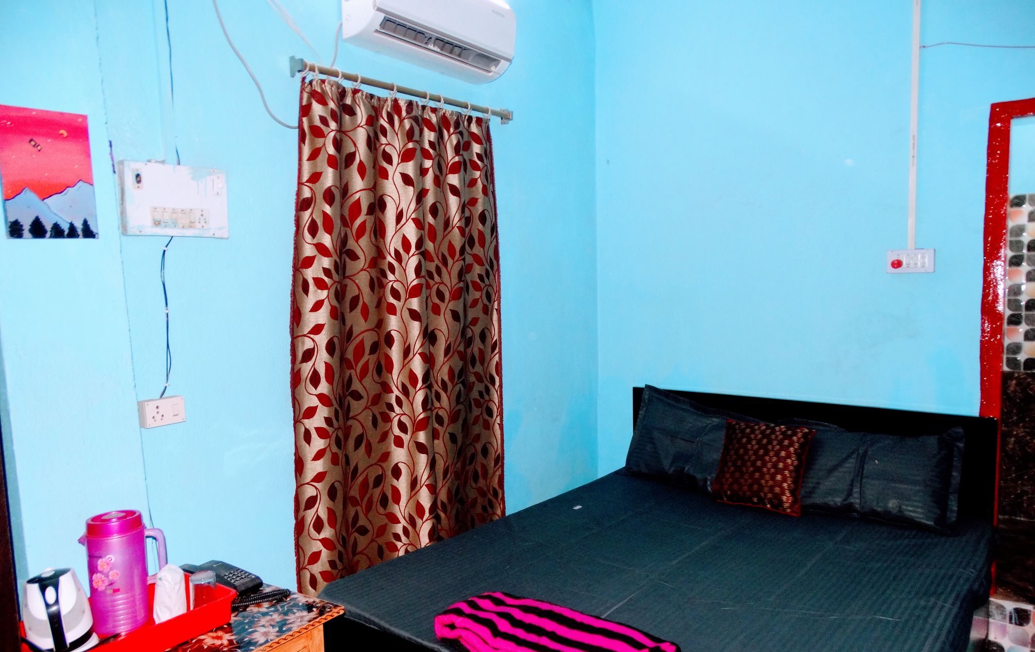 AC Superior King Room with Indian Style Toilet cum bathroom