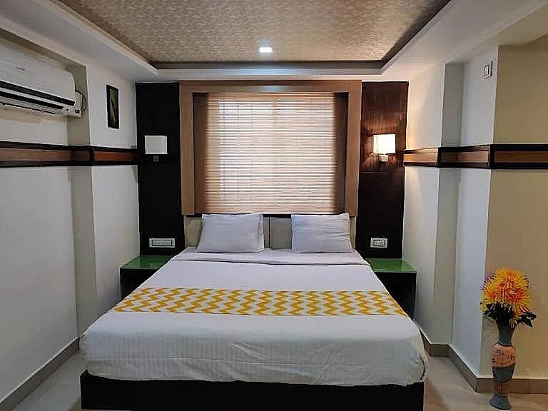 VP International Deluxe Room