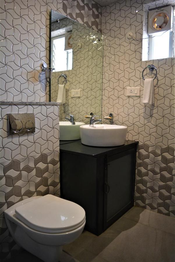 Hotel Bluray Executive Room (NON A/C) 10