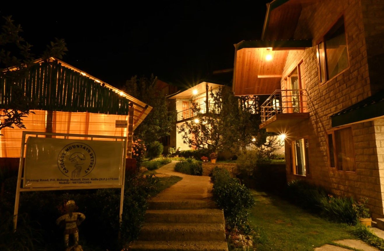 Cascade Mountain Retreat Manali