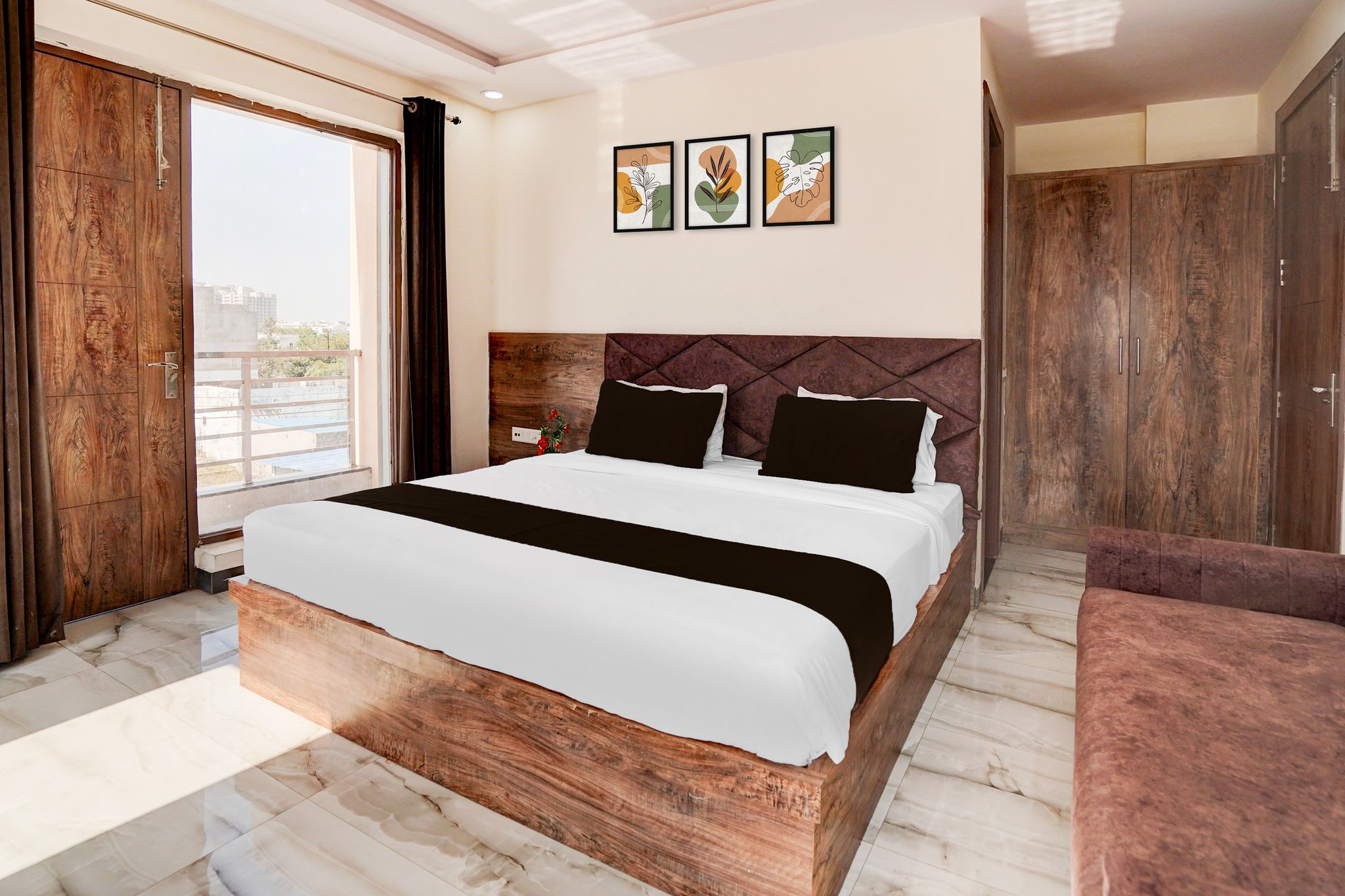 Townhouse Taj Mahal East Gate Formerly Royal Empire Classic 14