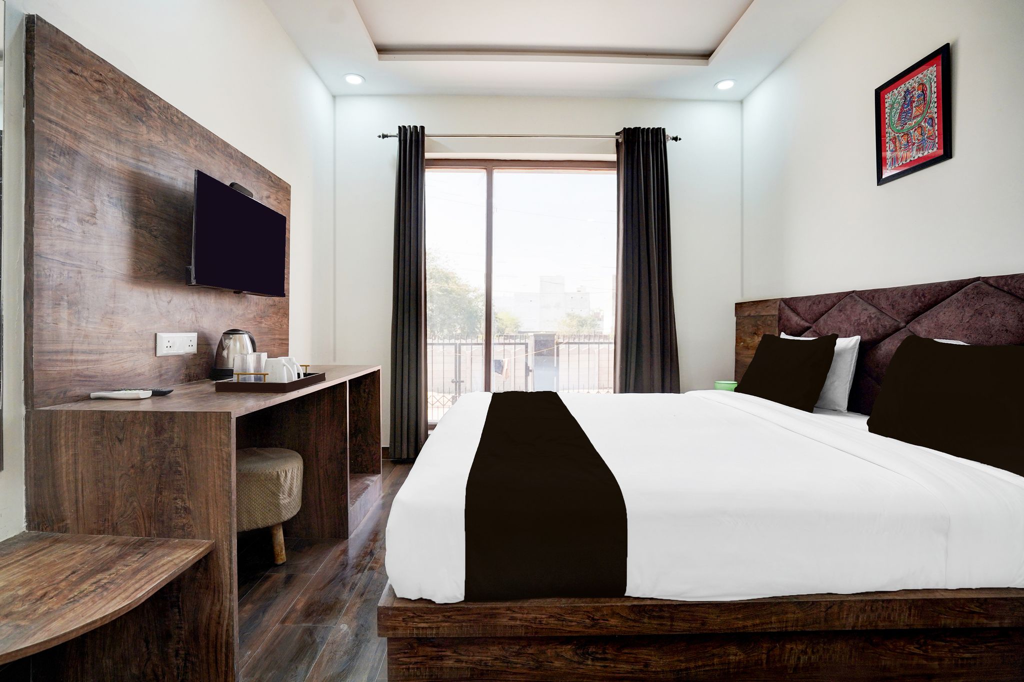 Townhouse Taj Mahal East Gate Formerly Royal Empire Classic 13