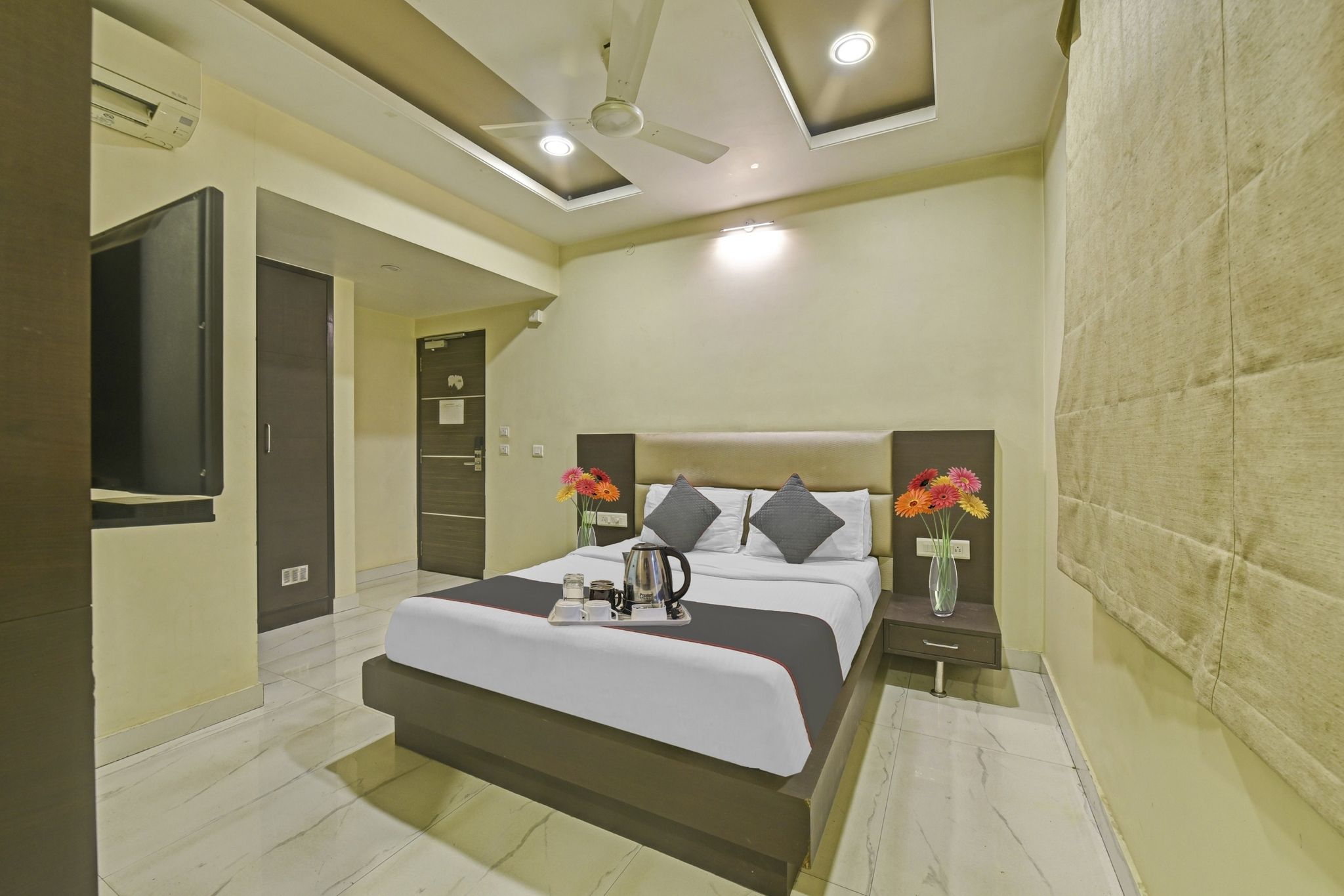 Townhouse Hotel Tatva