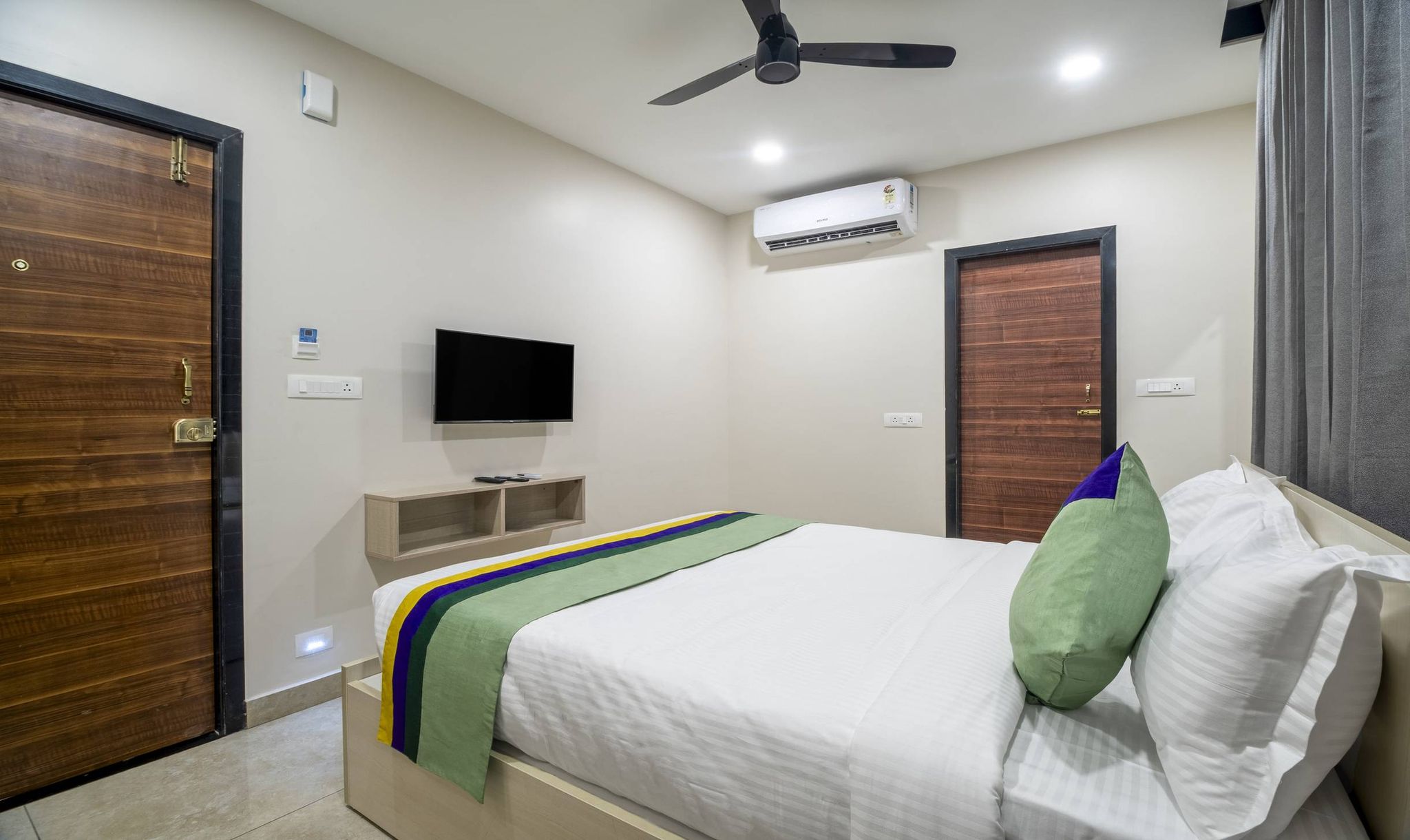 Treebo Sea Heights Standard Room 3