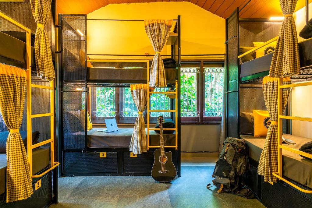 Bed in 6 Bed Mixed Dormitory