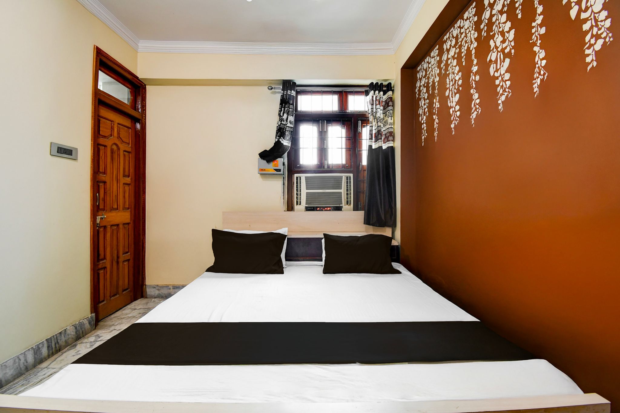 Super Collection O Transport Nagar Metro Station Patna Classic 13