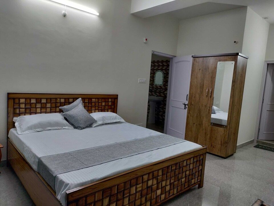 Hotel O Home Rising Hills Home Stay