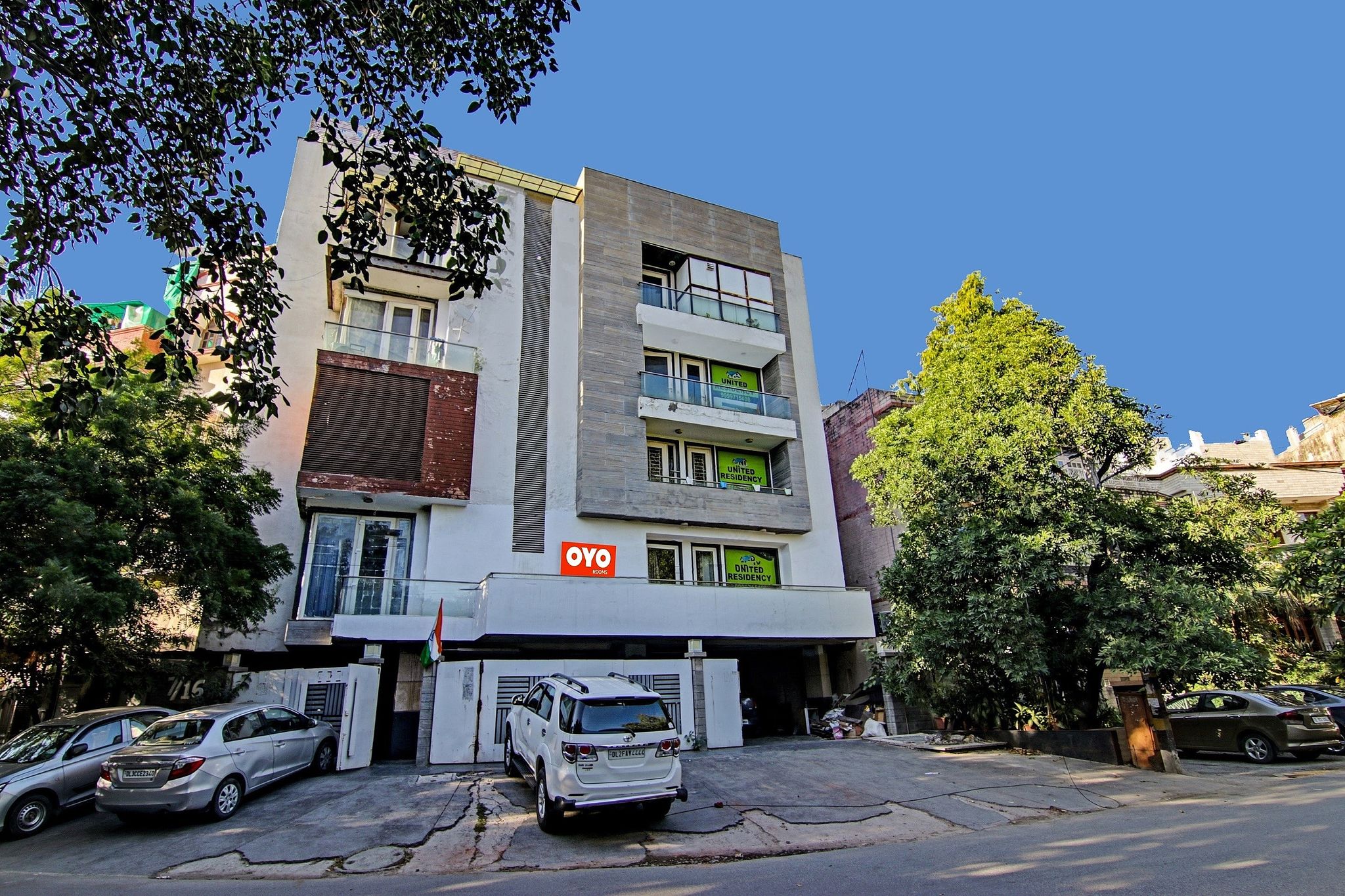 Main Image