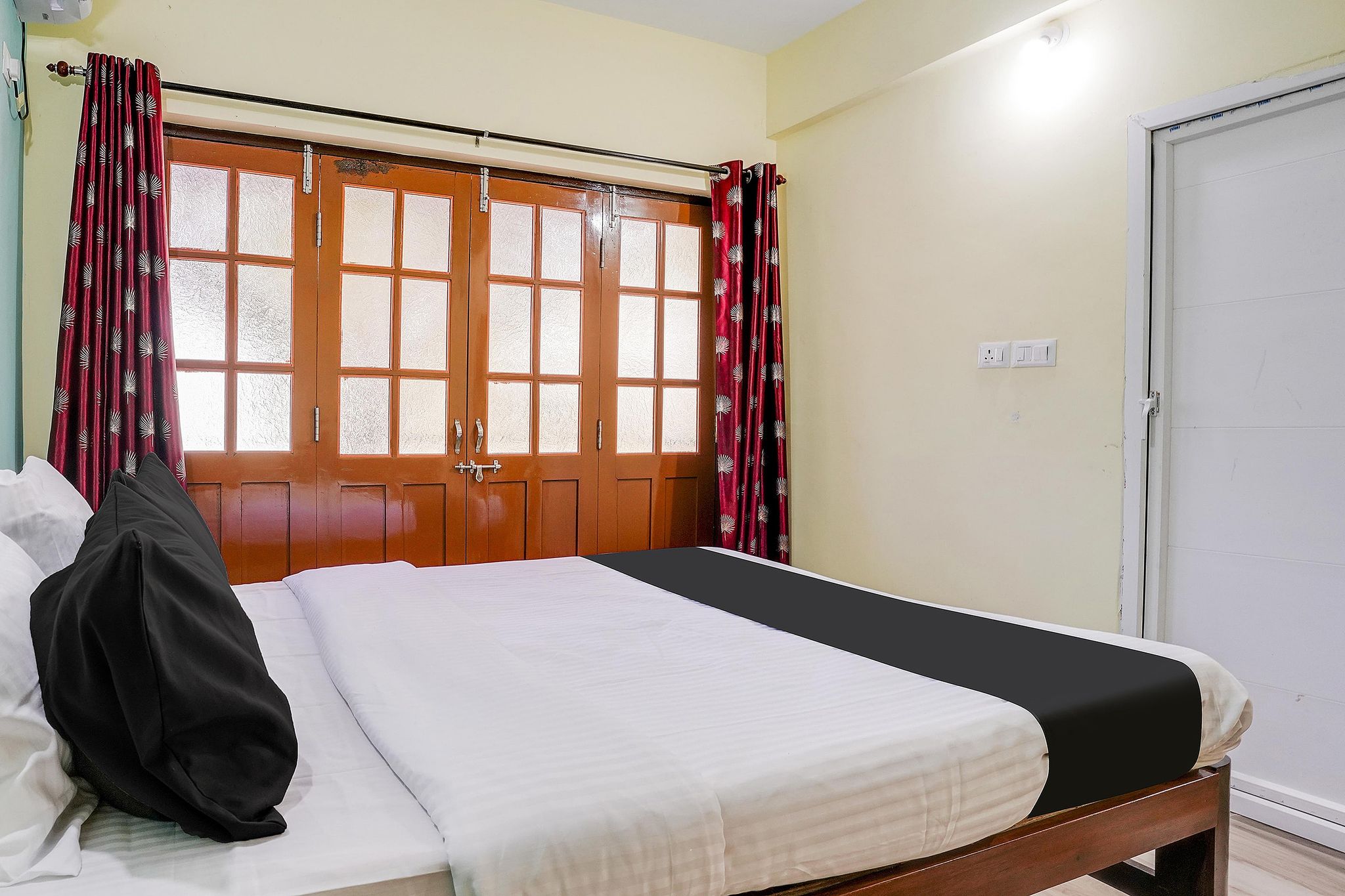 Hotel O by OYO Casa De Elevterio Classic 44