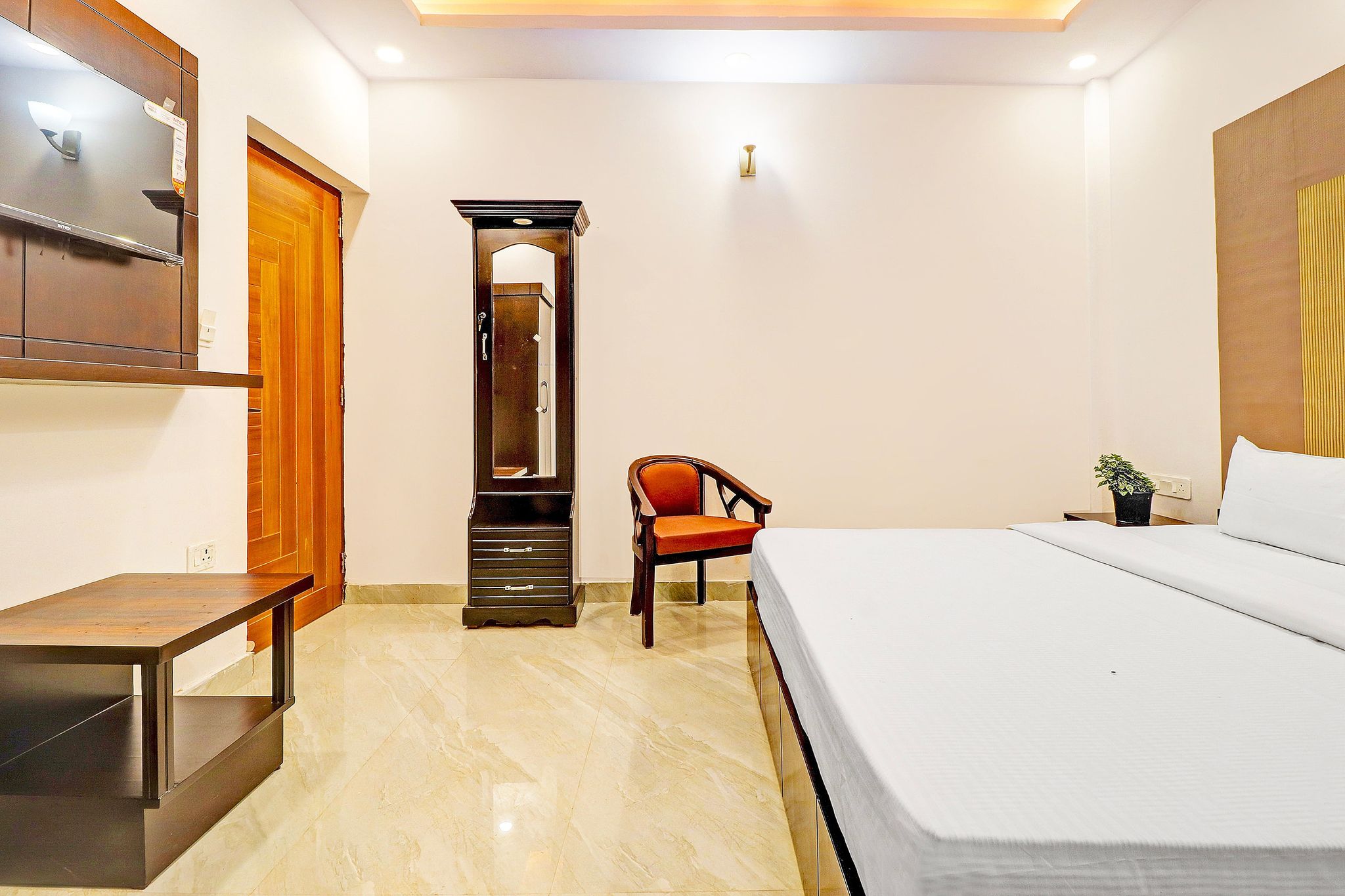 Hotel O HavenHues Hospitality Classic 13