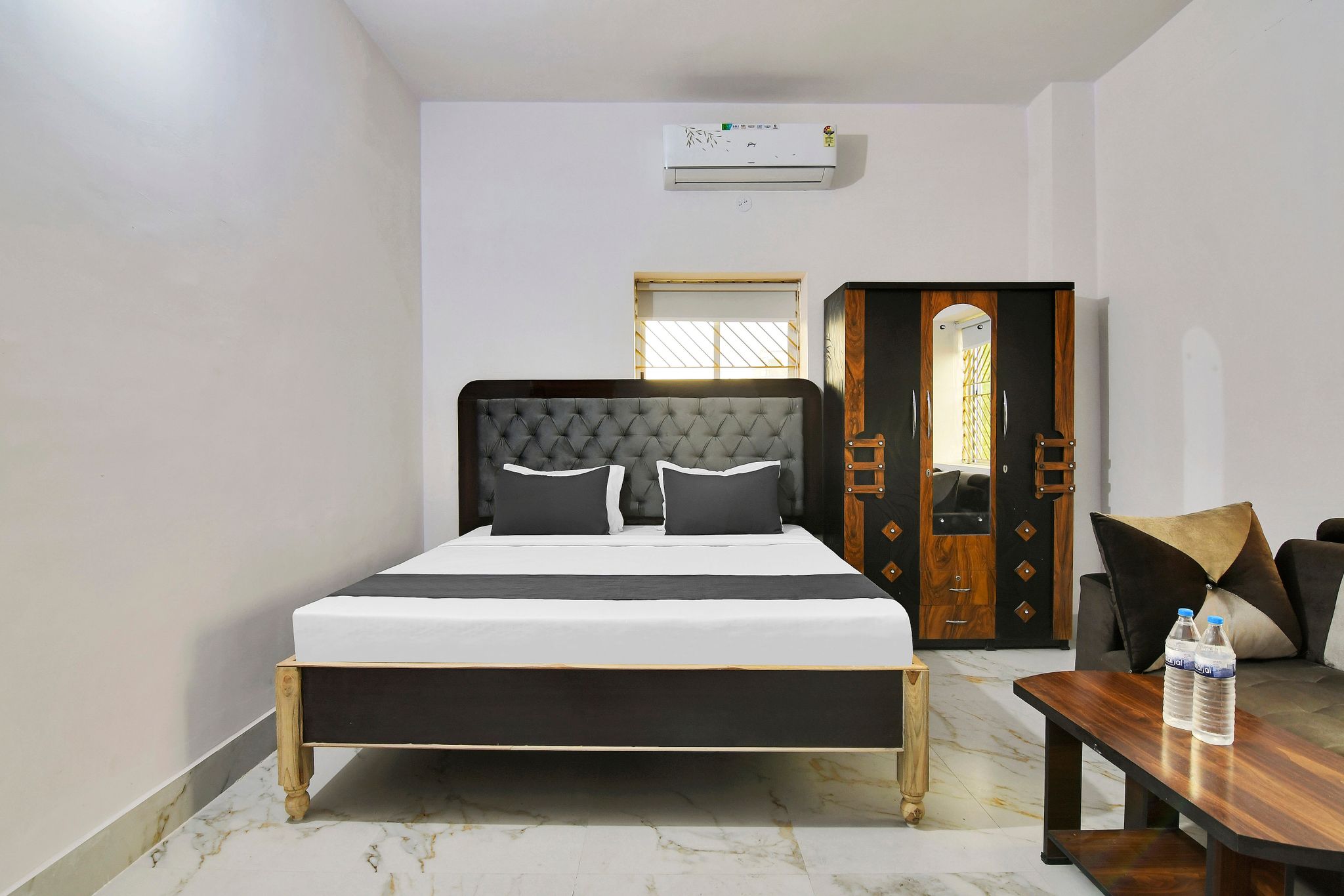 Hotel O Kasturi And Banquet Hundur Halt Classic 7