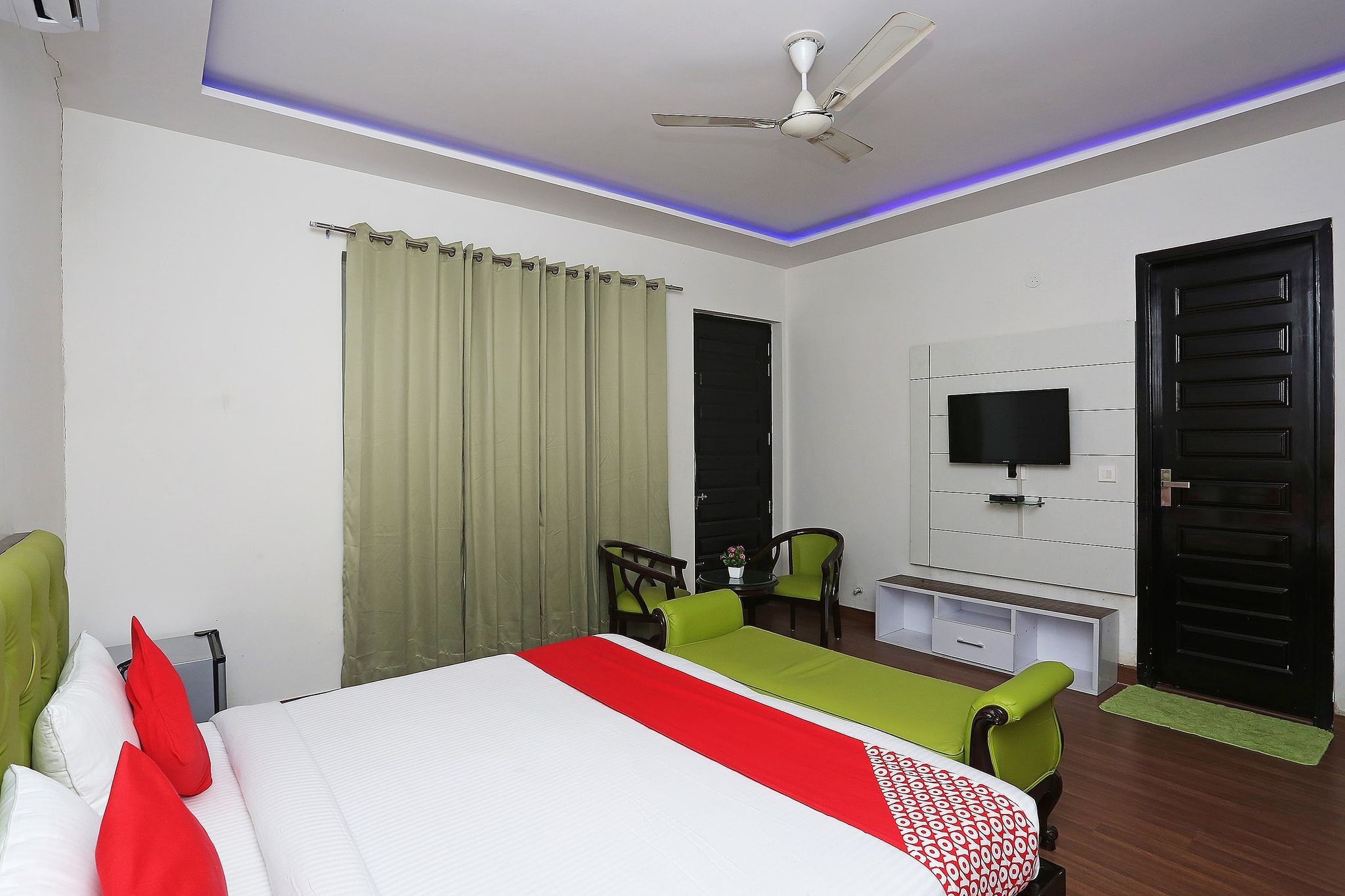 Hotel O Star Suites Classic 10