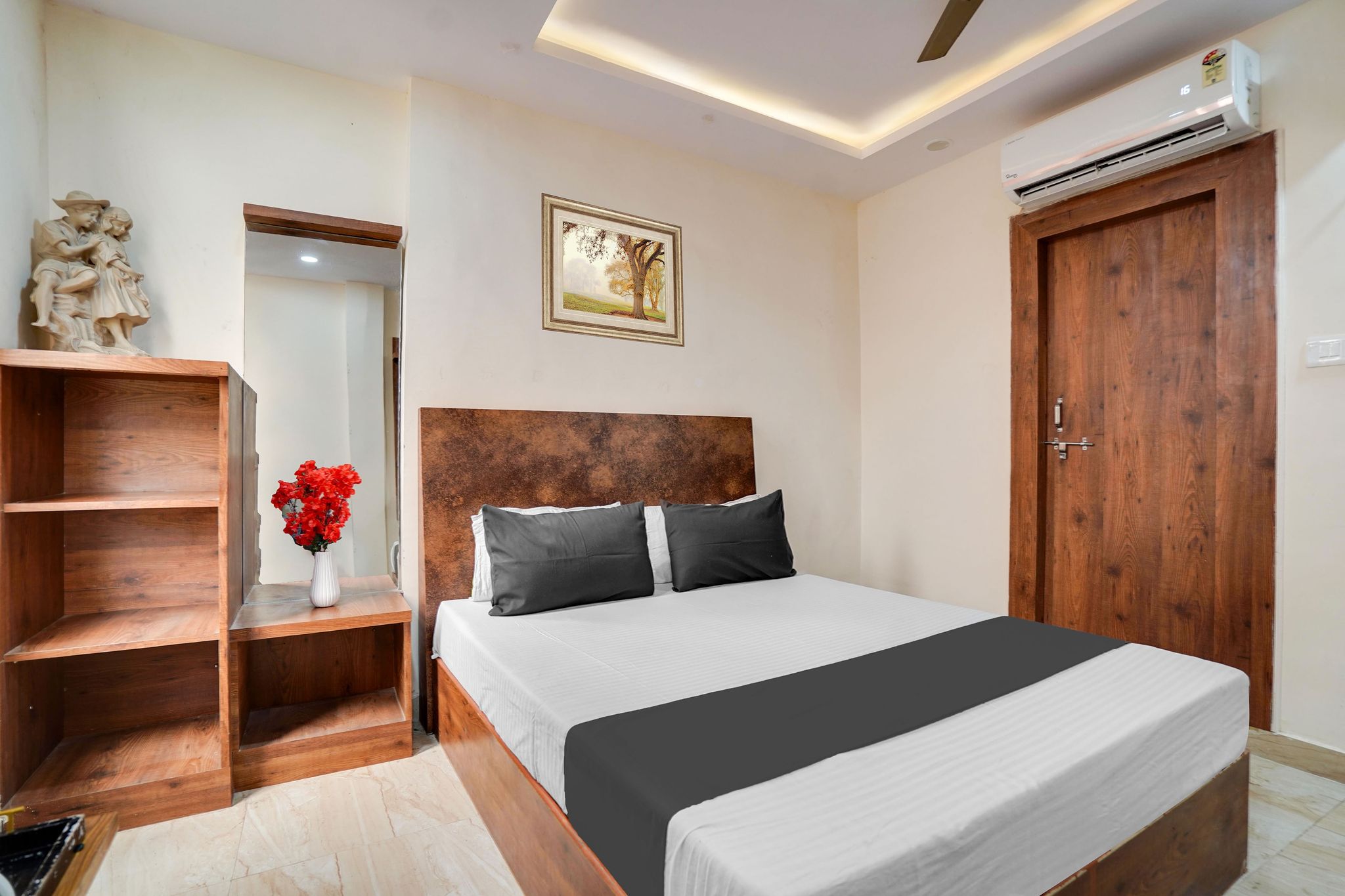 Super Hotel O Mall Road Gwalior Formerly Rama inn Classic 12