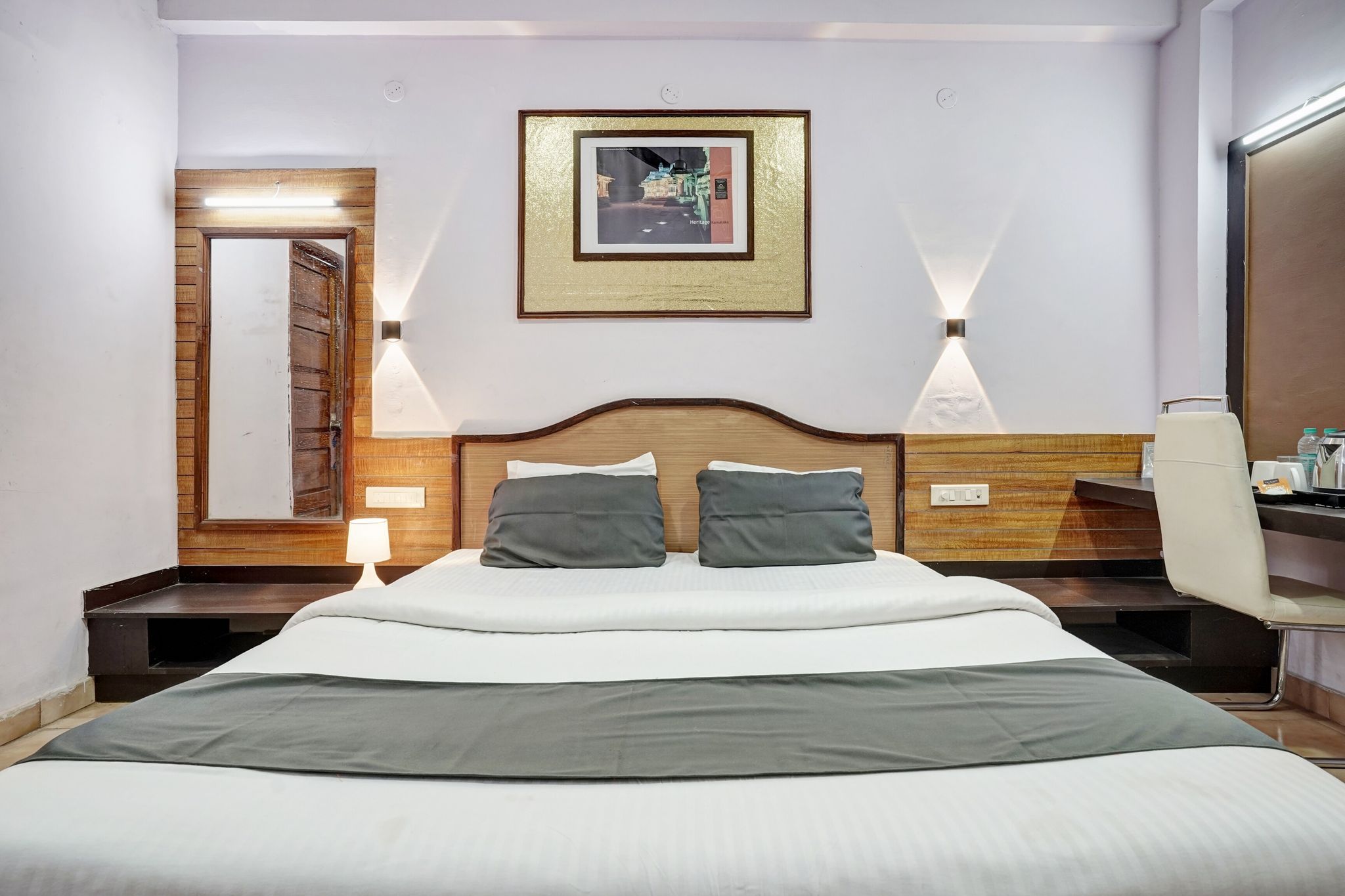 Hotel O Veda Comforts Classic 3