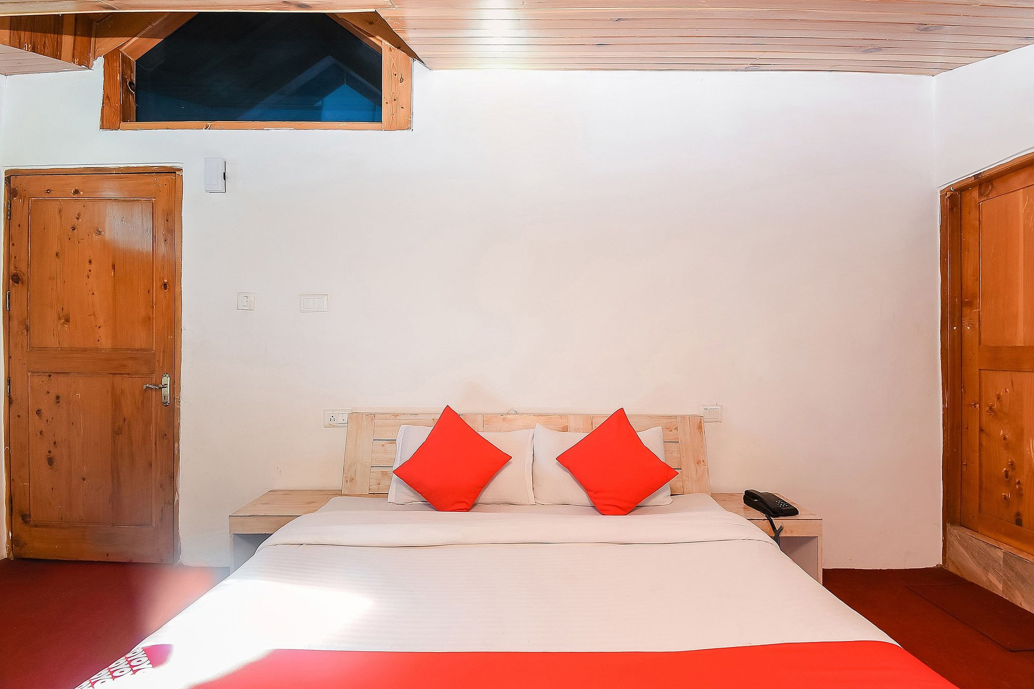 Hotel O Sun N Snow Resort