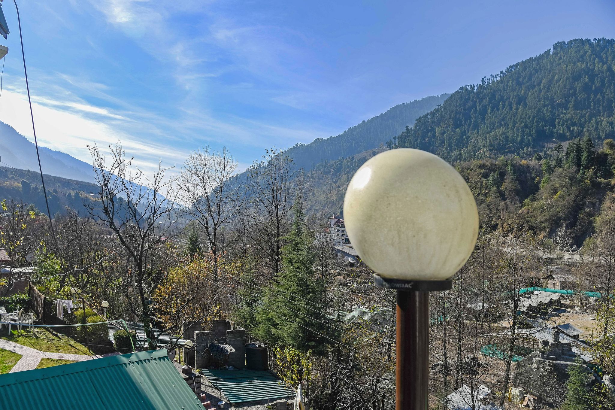 Hotel O Sun N Snow Resort