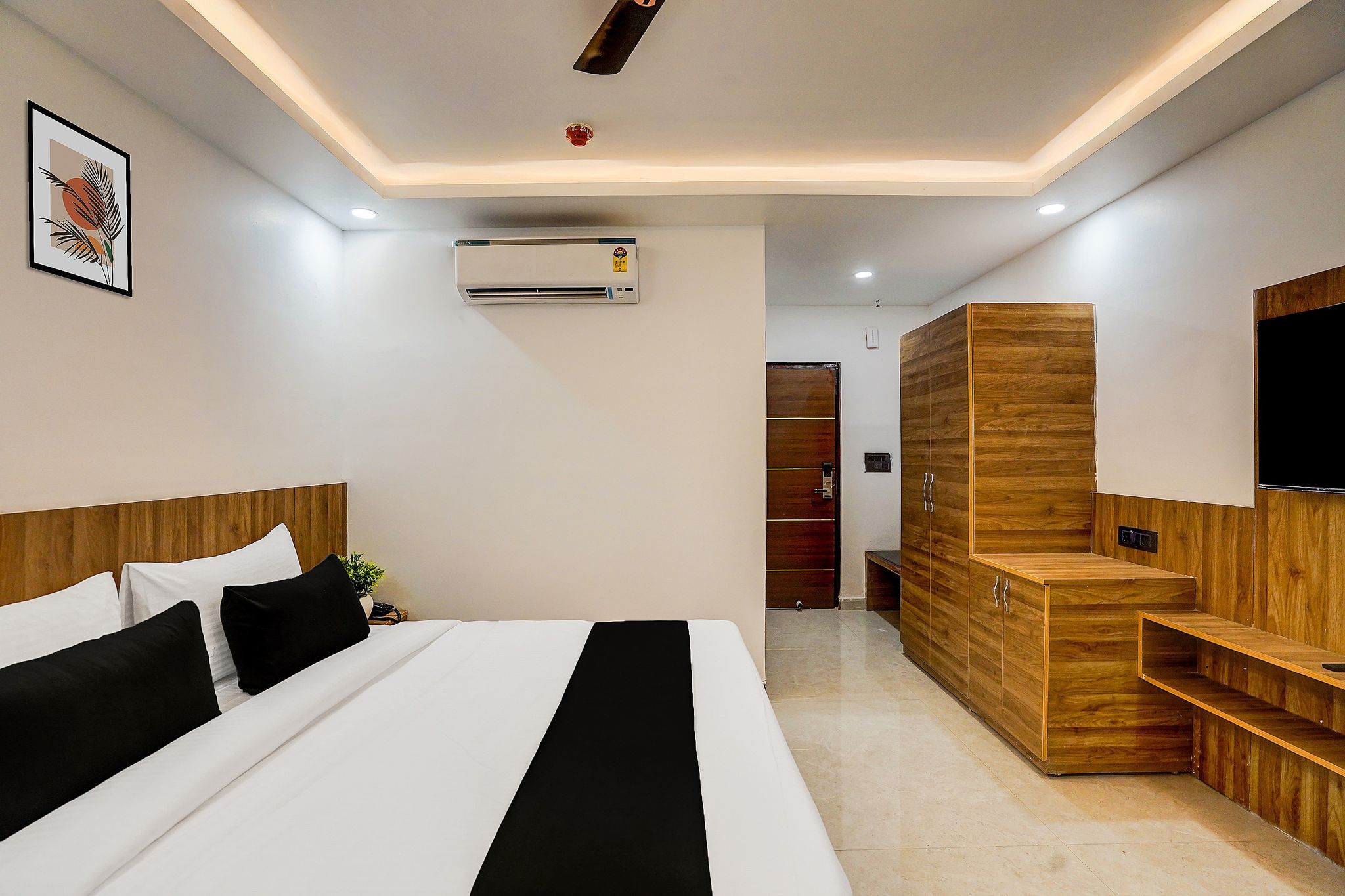 Townhouse GRAND ADDRESS HOTEL AND BANQUET Classic 7