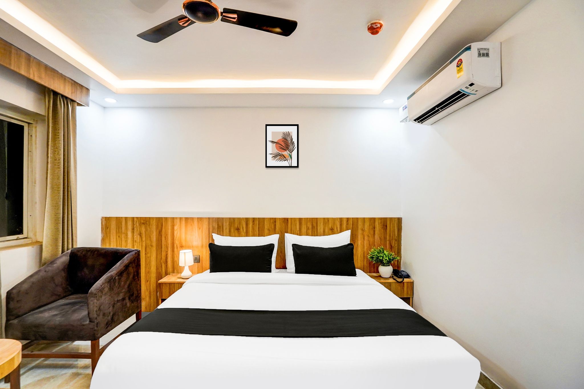 Townhouse GRAND ADDRESS HOTEL AND BANQUET Classic 16