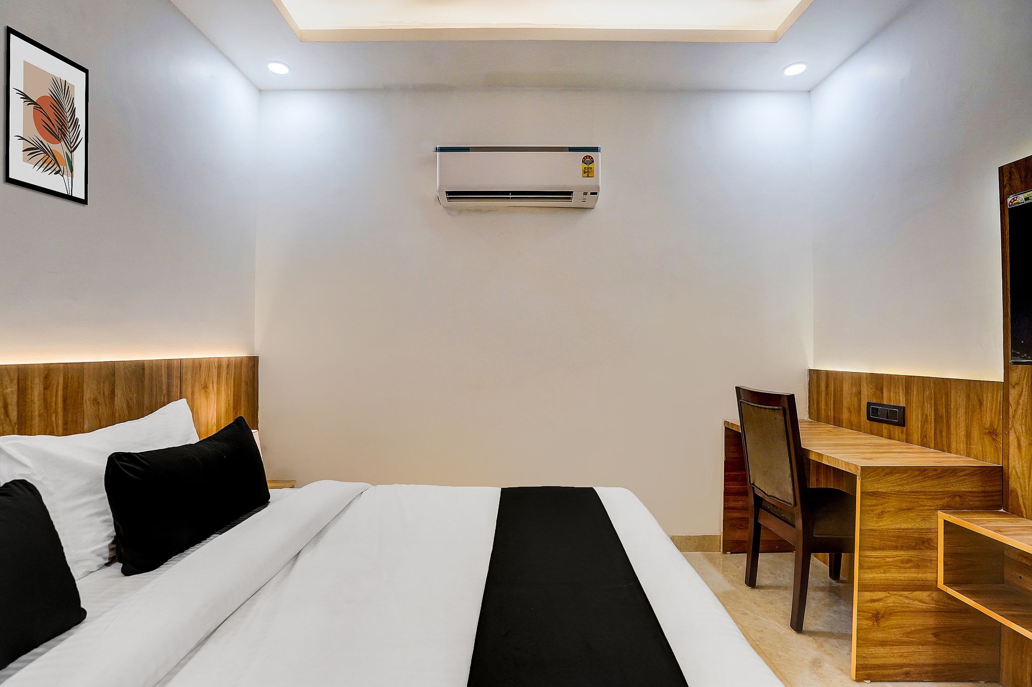 Townhouse GRAND ADDRESS HOTEL AND BANQUET Classic 11