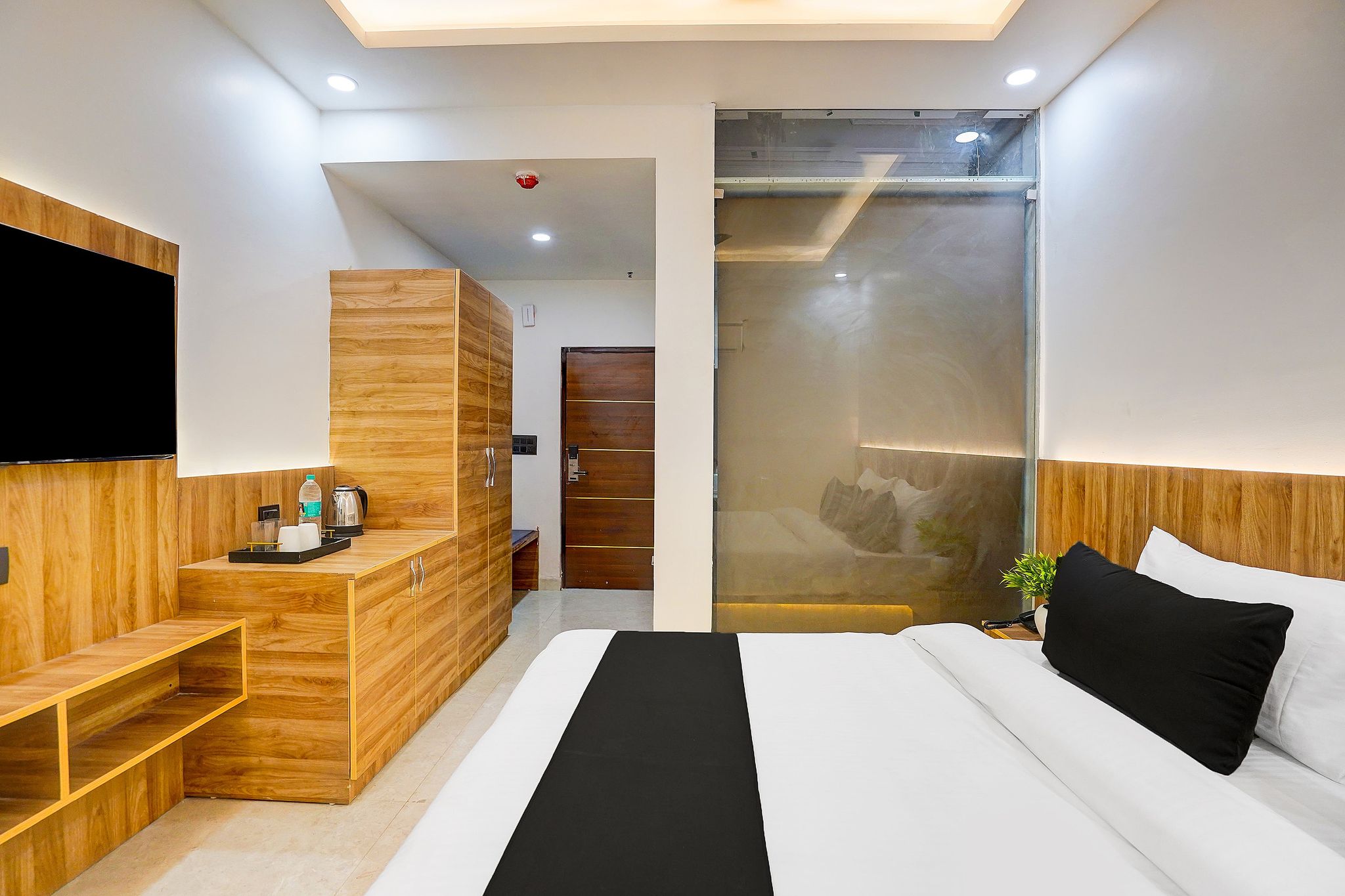 Townhouse GRAND ADDRESS HOTEL AND BANQUET Classic 5