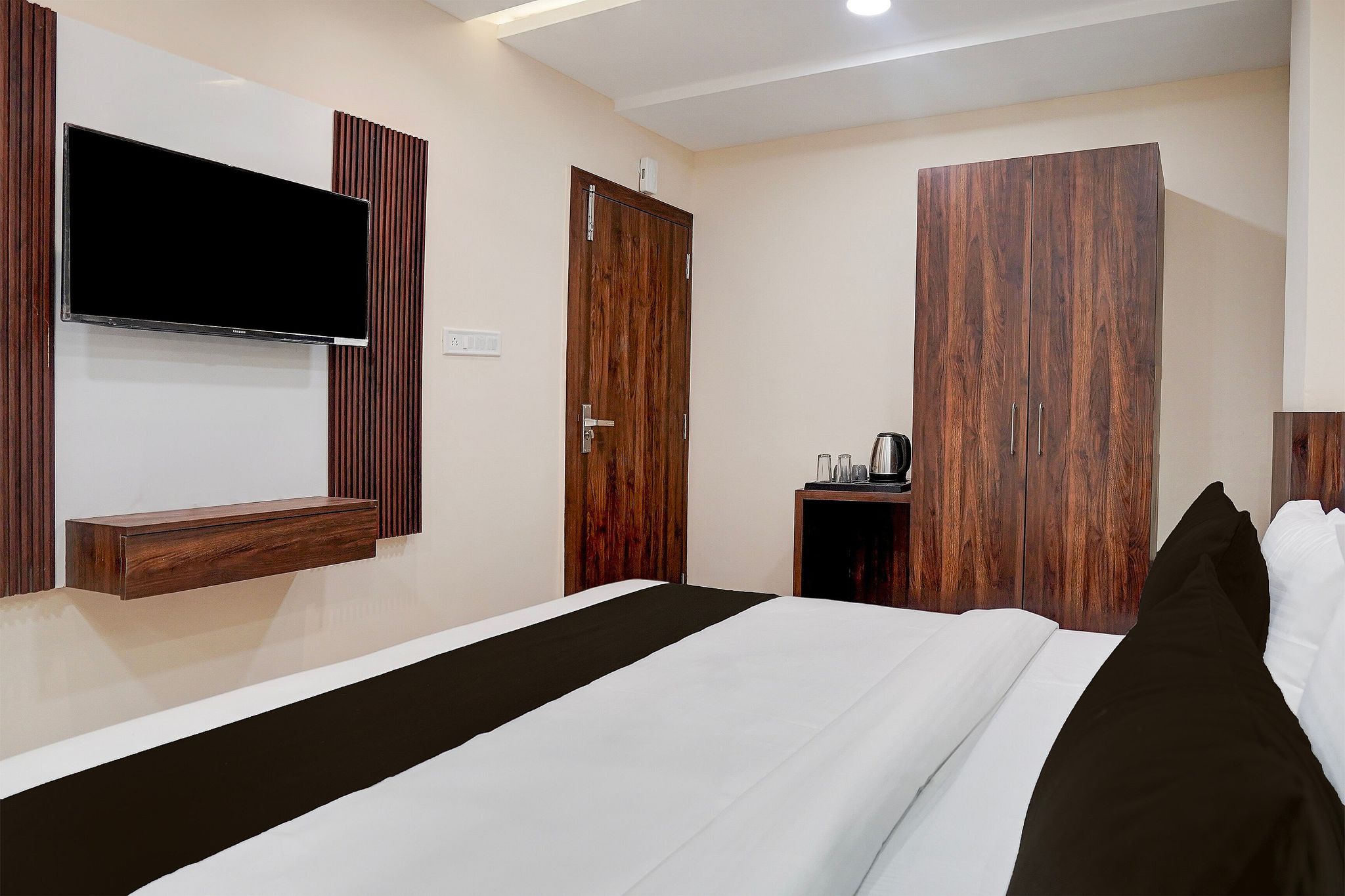 Hotel O Lakshya Classic 8