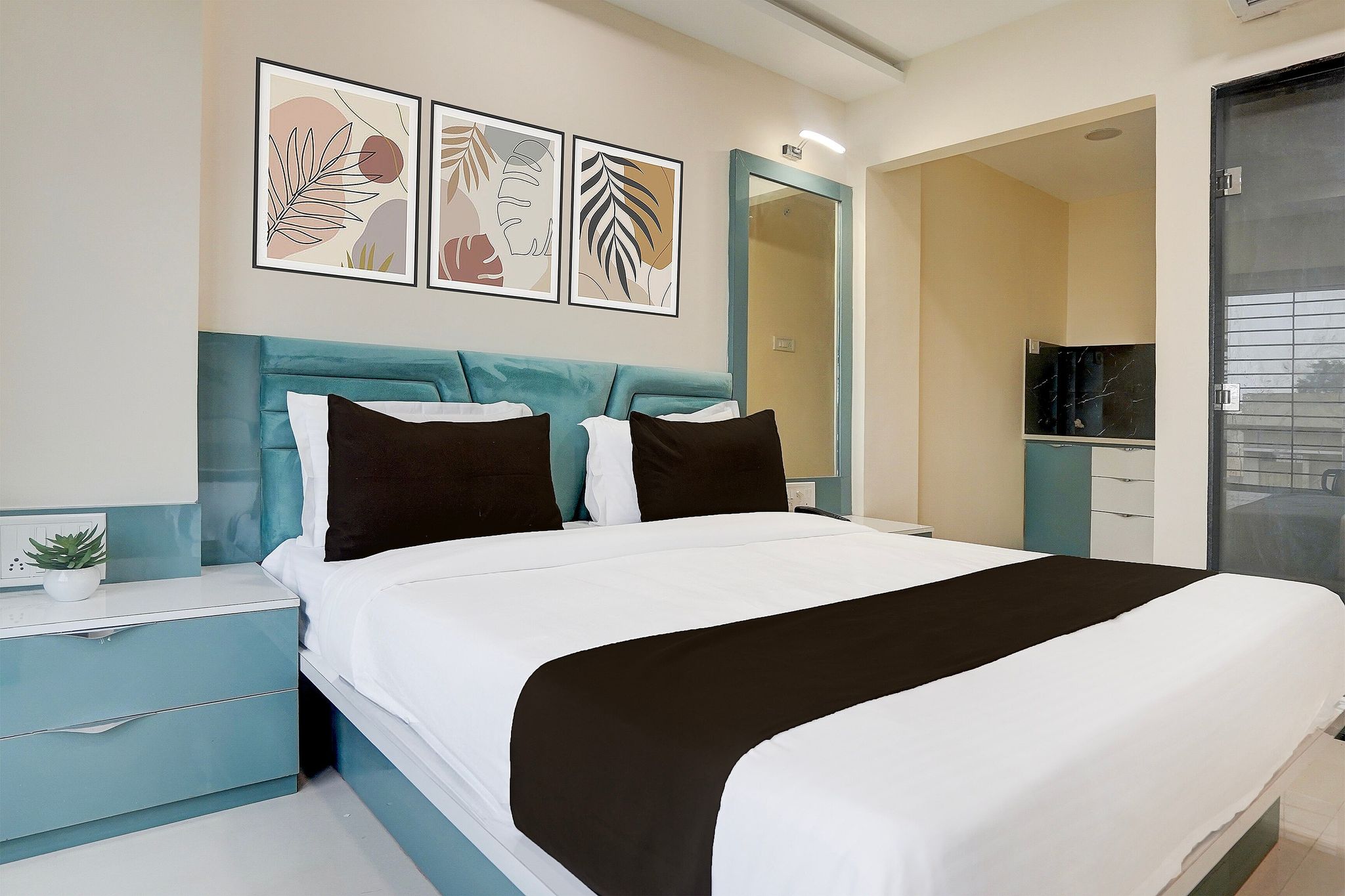 Hotel O Lakshya Classic 11