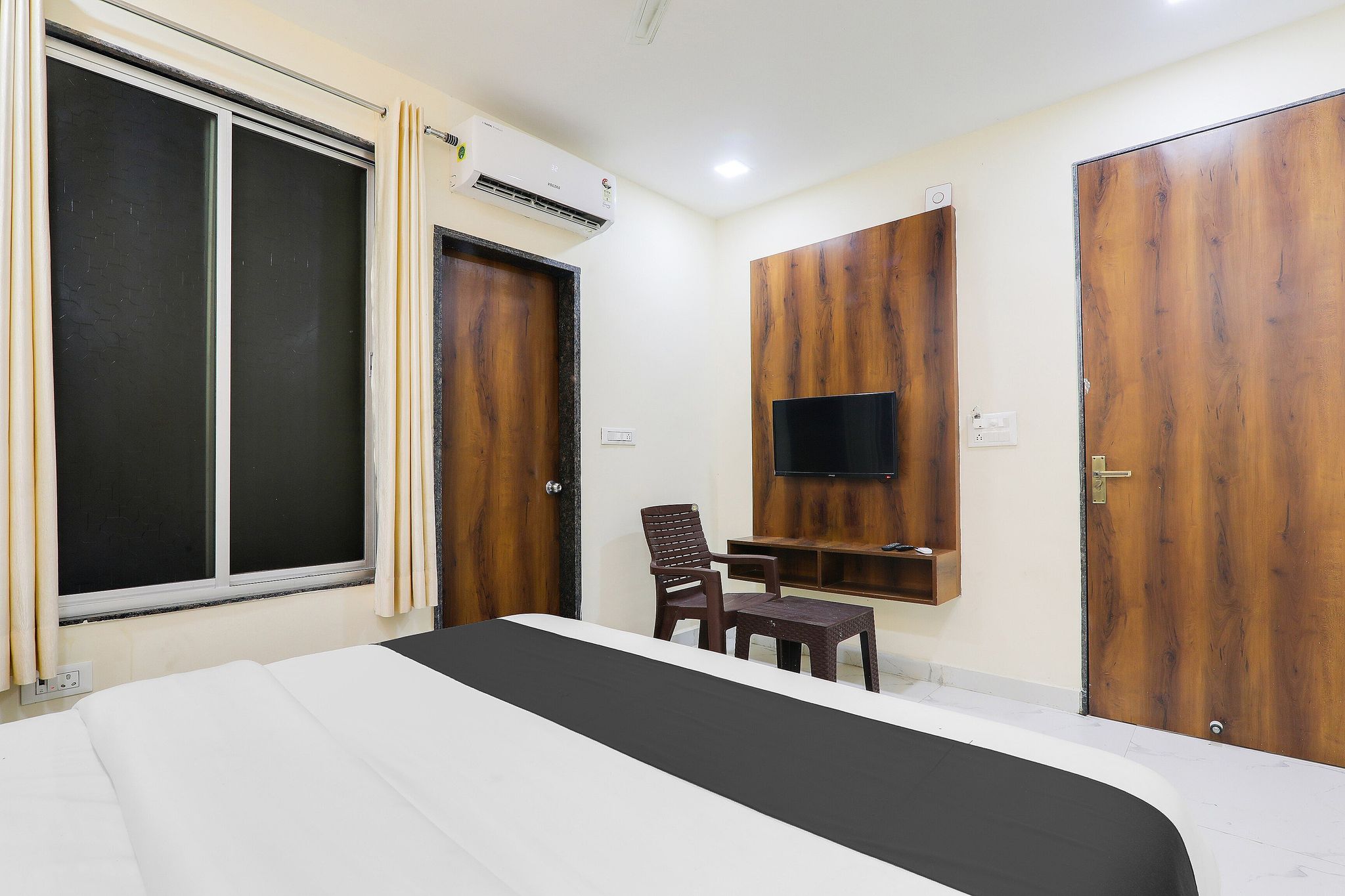 Hotel O Manglam Hotel Classic 10