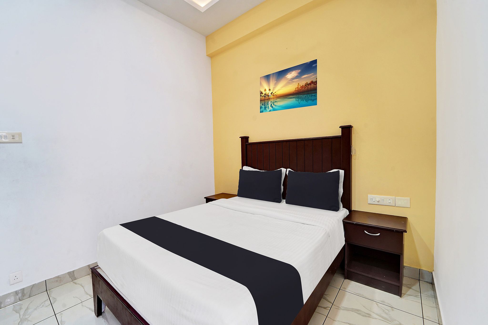 Collection O Calvathy Road Near Fort Kochi Classic 11