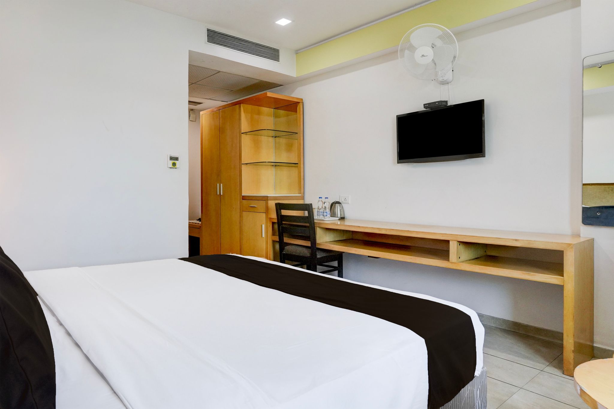 Super Townhouse Anand Classic 13