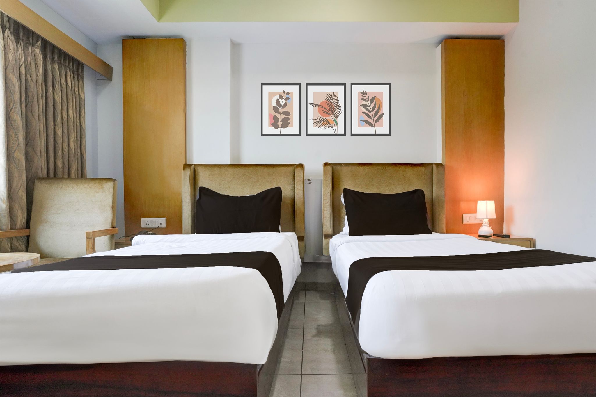 Super Townhouse Anand Classic 7