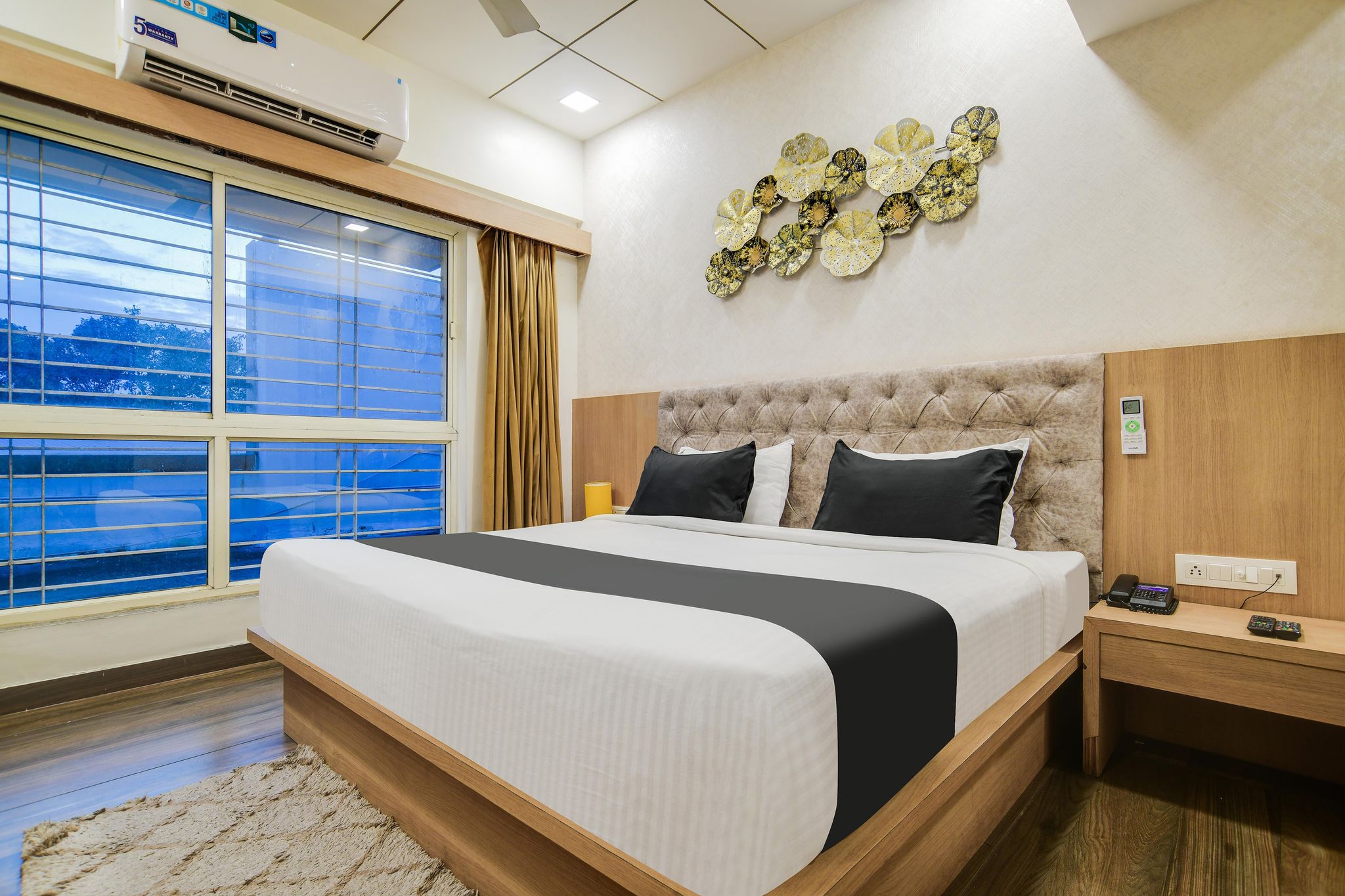 Townhouse Oak PTC Indore Junction Classic