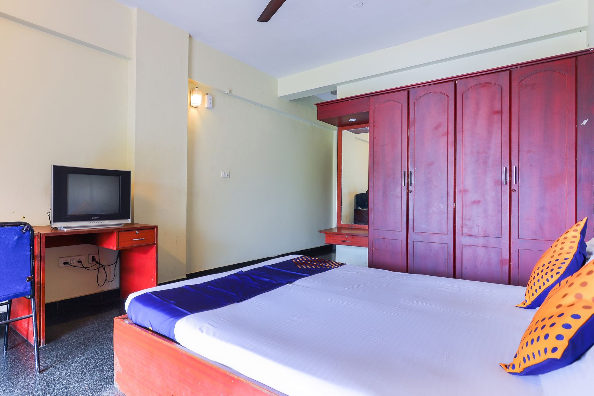 Hotel O East Fort Classic 5