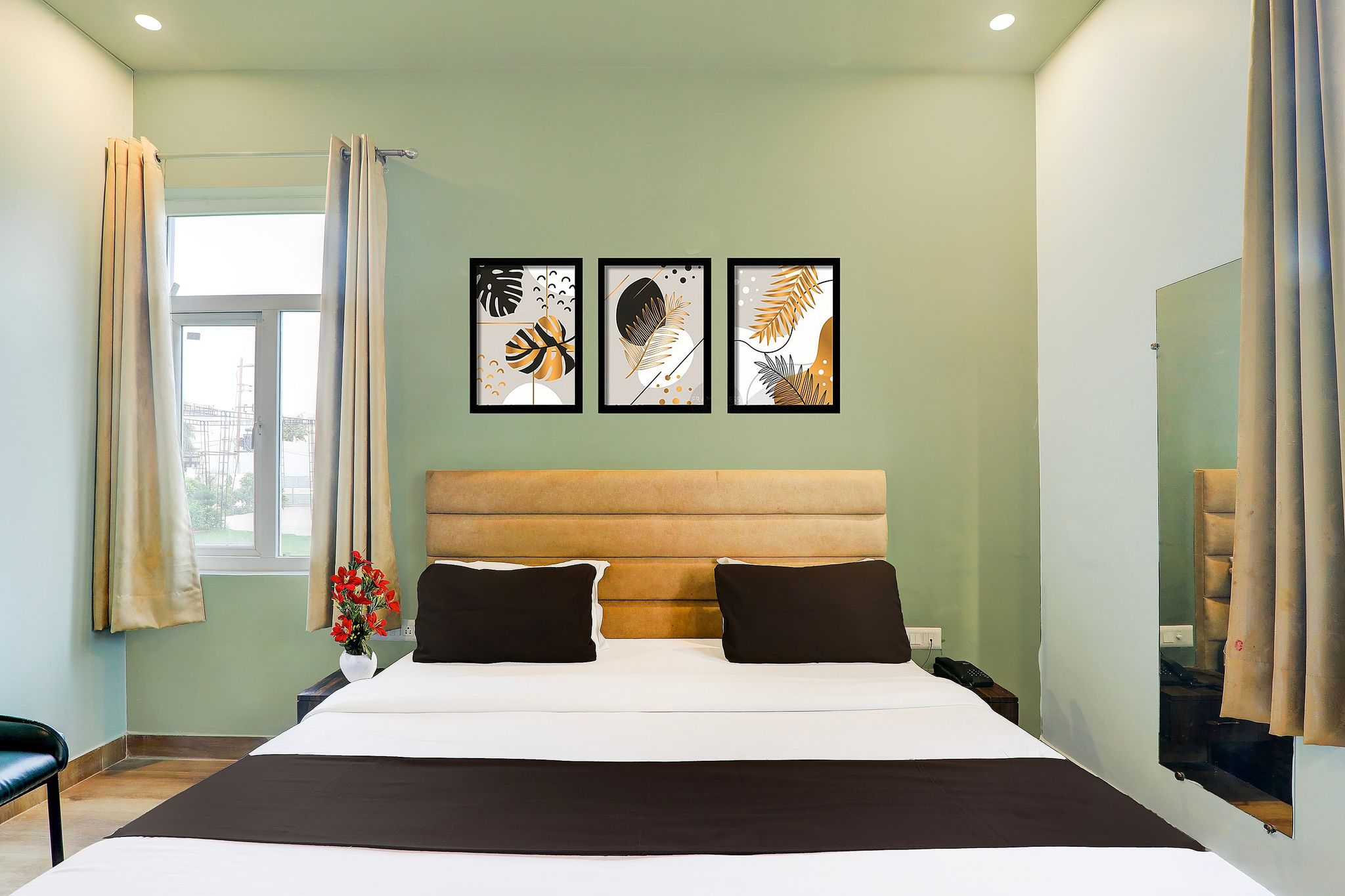 Super Hotel O Gomti Nagar Vigyan khand Deluxe 11